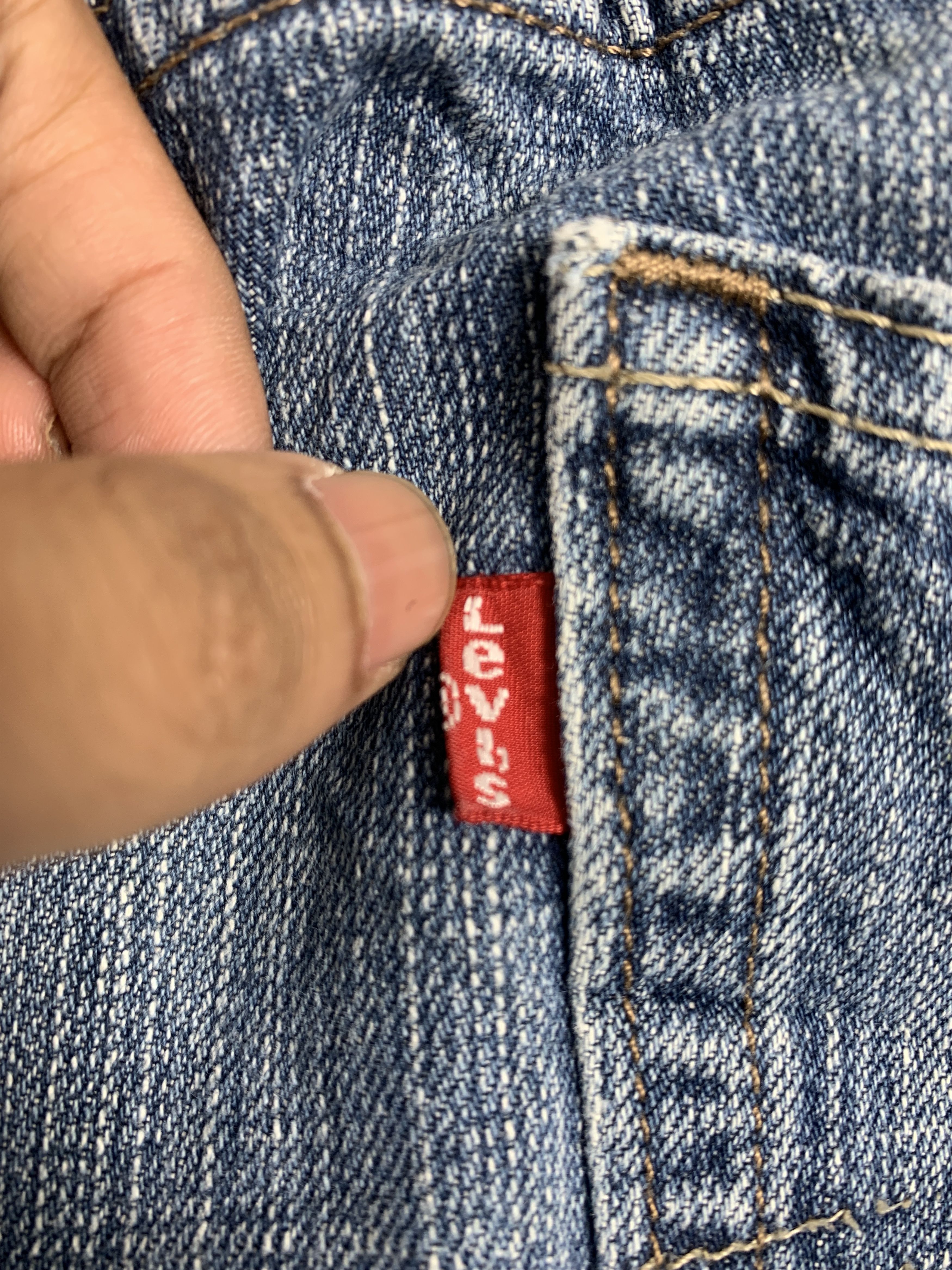 Levi's Vintage Levi's 569 Distressed Faded Mid Wash Jeans Size US 34 / EU 50 - 10 Thumbnail