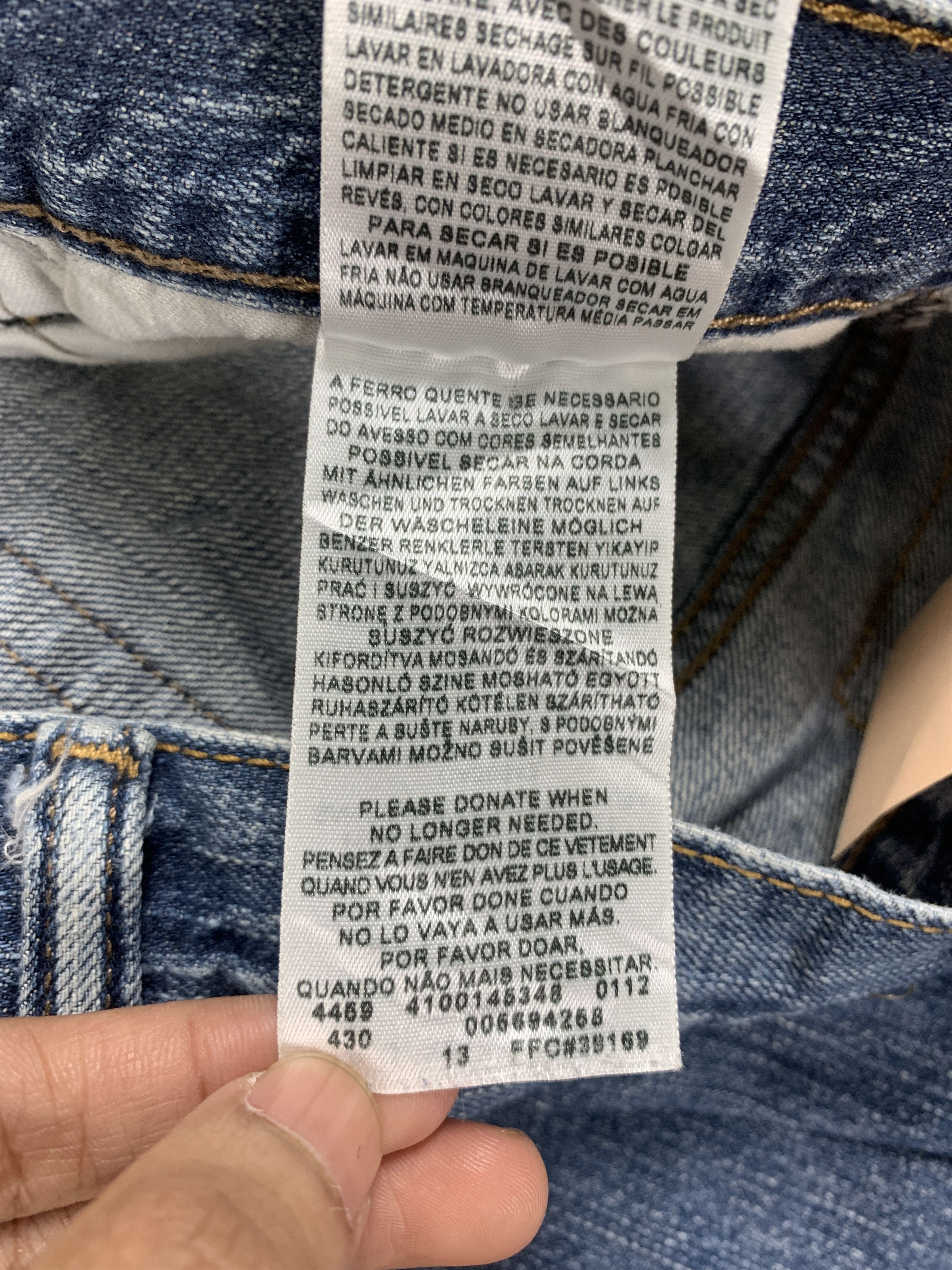 Levi's Vintage Levi's 569 Distressed Faded Mid Wash Jeans Size US 34 / EU 50 - 14 Thumbnail