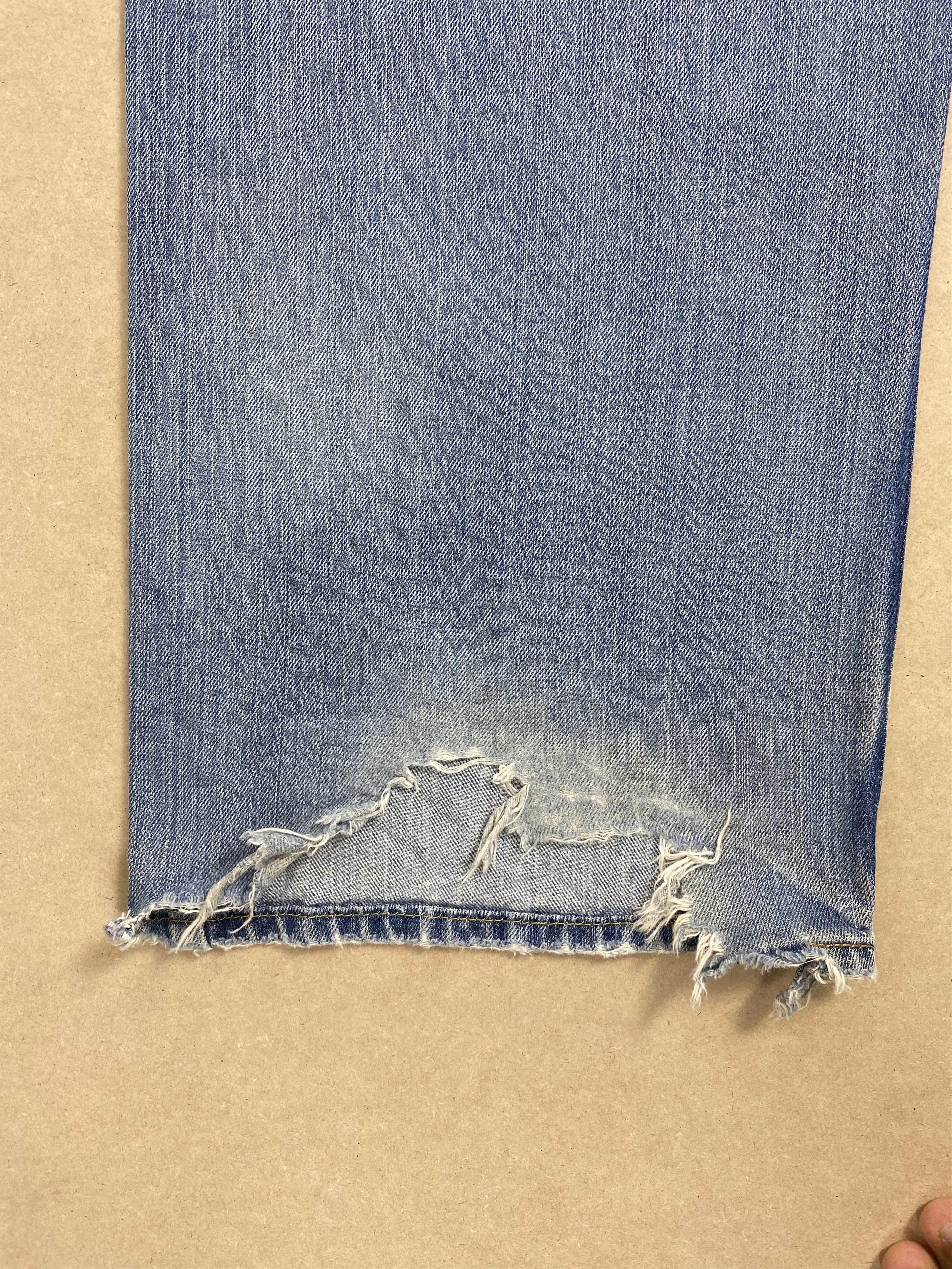 Levi's × Vintage Vintage Levis 569 Straight Cut Distressed Faded Blue Jeans Size US 35 - 8 Thumbnail