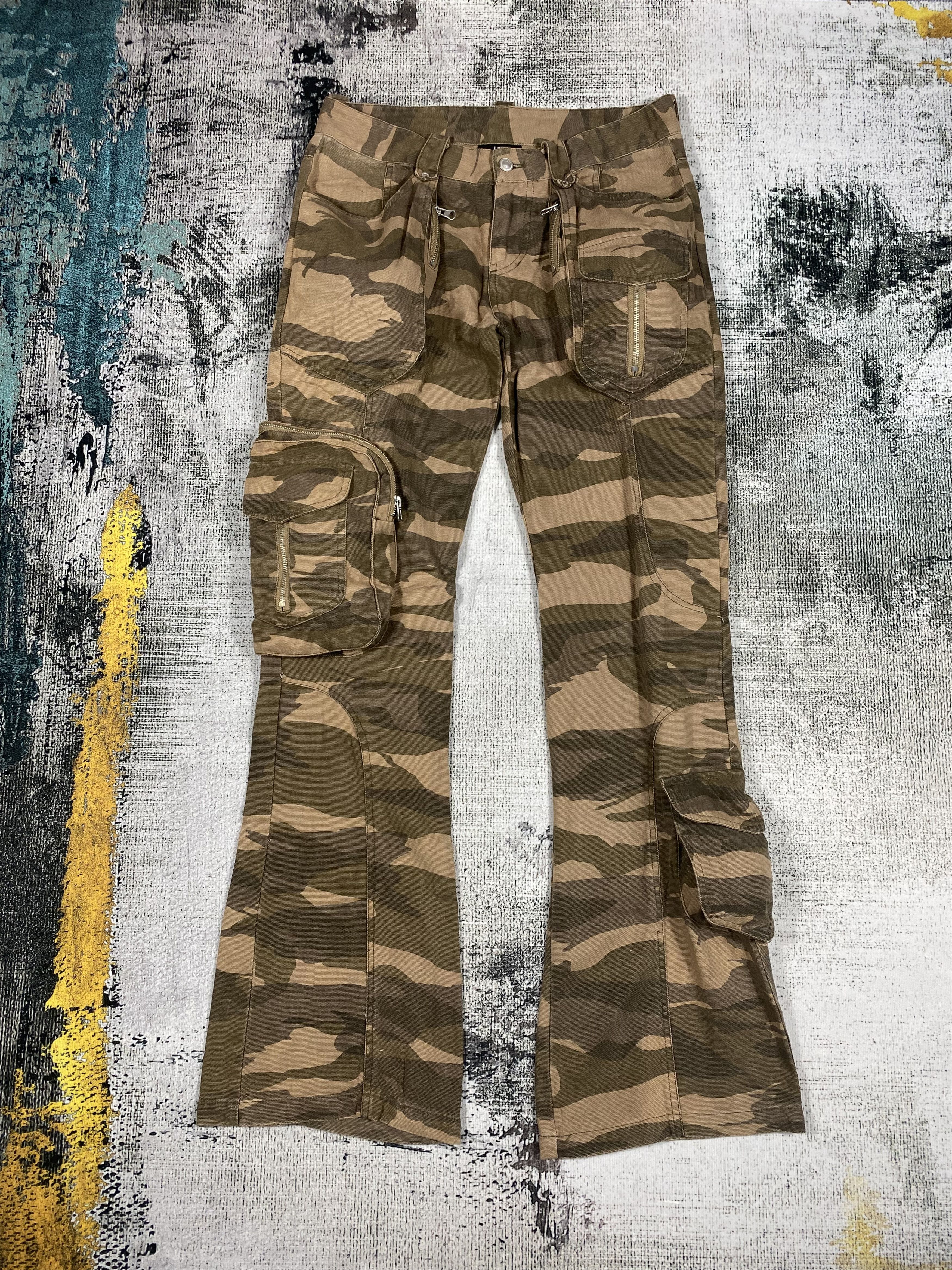 image of Vintage Flared Utility Camouflage Cargo 8 Pockets Pants, Men's (Size 32)