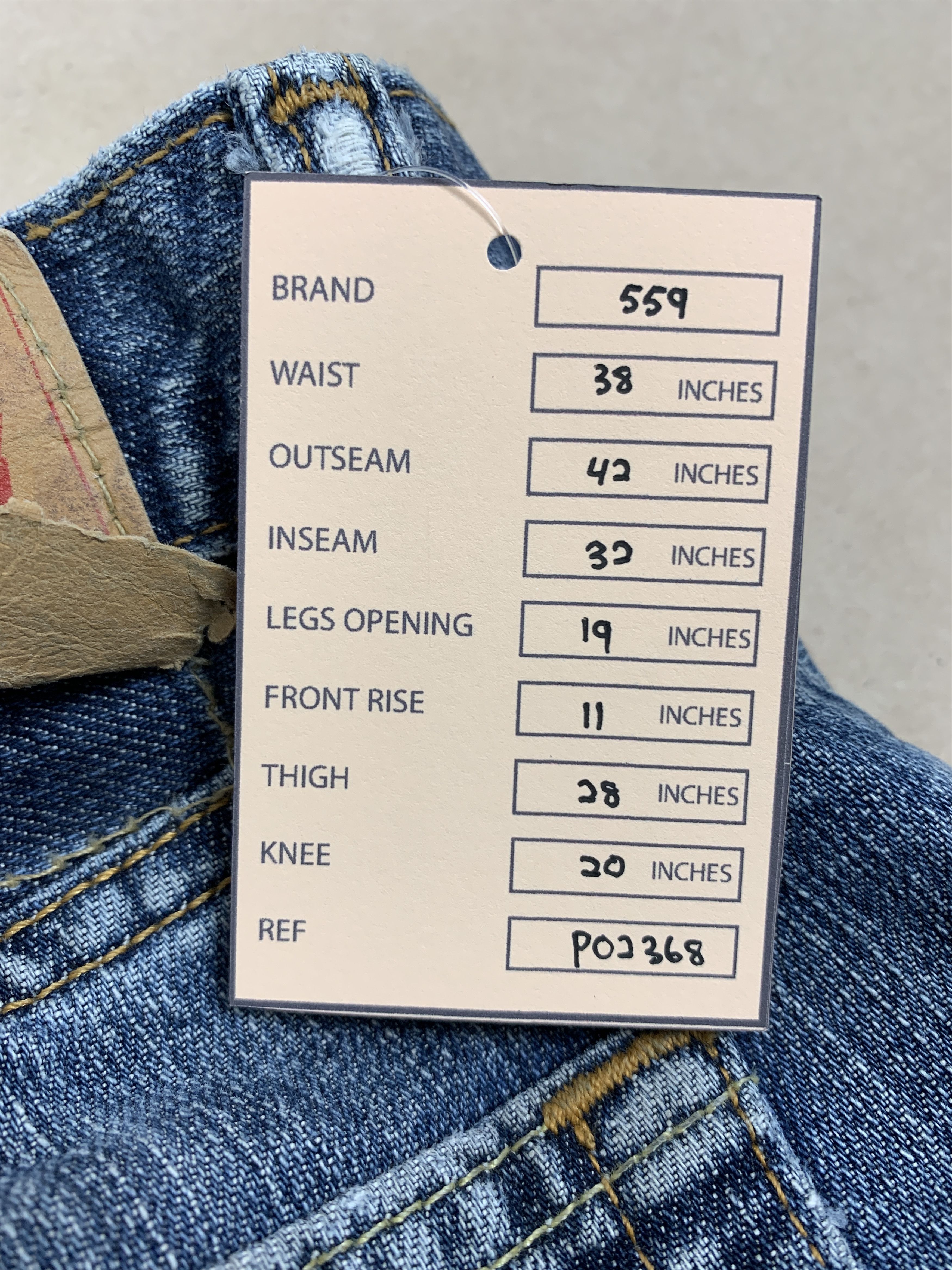 Levi's × Vintage Vintage Levis 559 Straight Cut Faded Blue Jeans Size US 38 / EU 54 - 21 Thumbnail