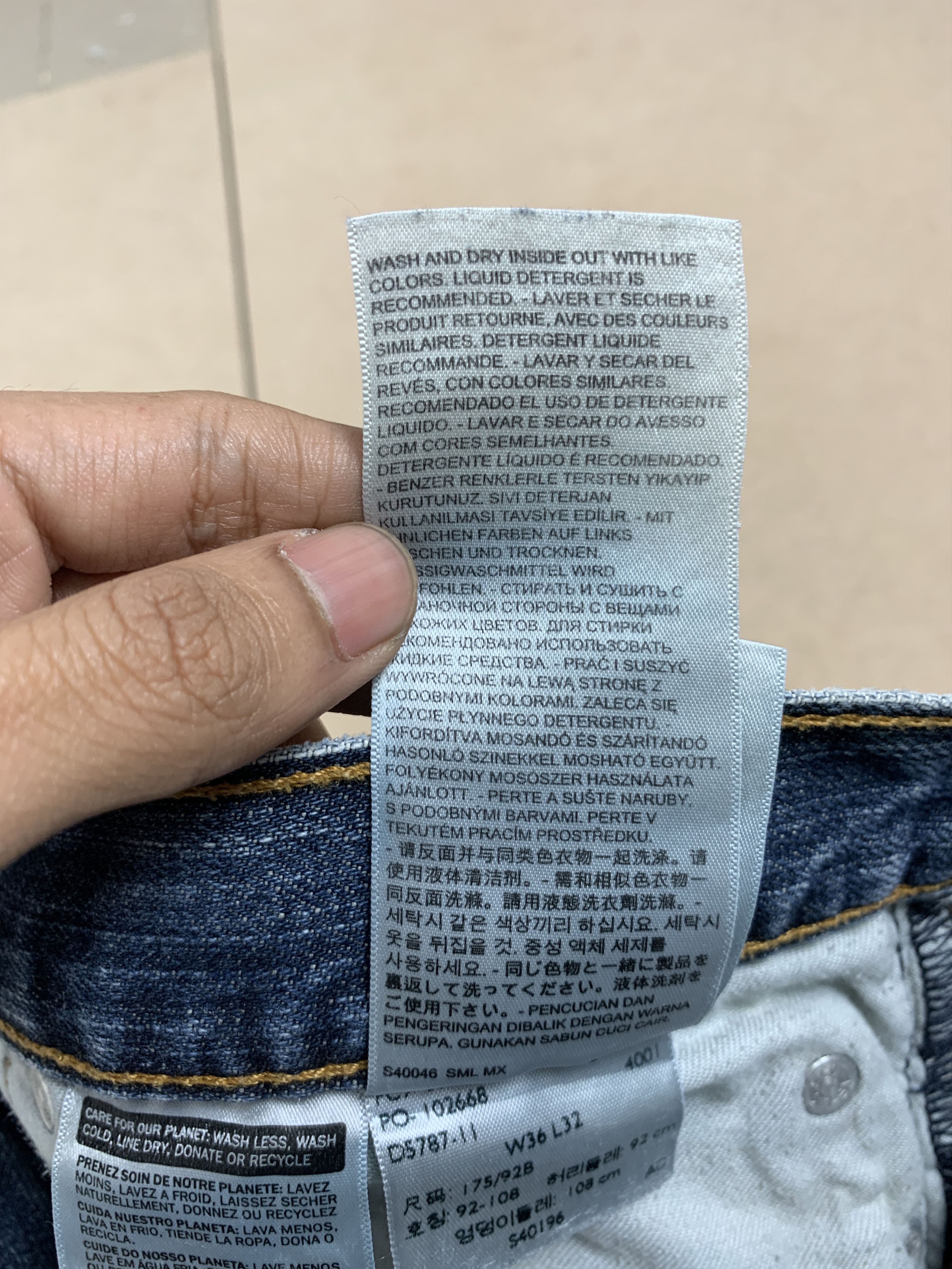 Levi's × Vintage Vintage Levis 559 Straight Cut Faded Blue Jeans Size US 38 / EU 54 - 16 Thumbnail