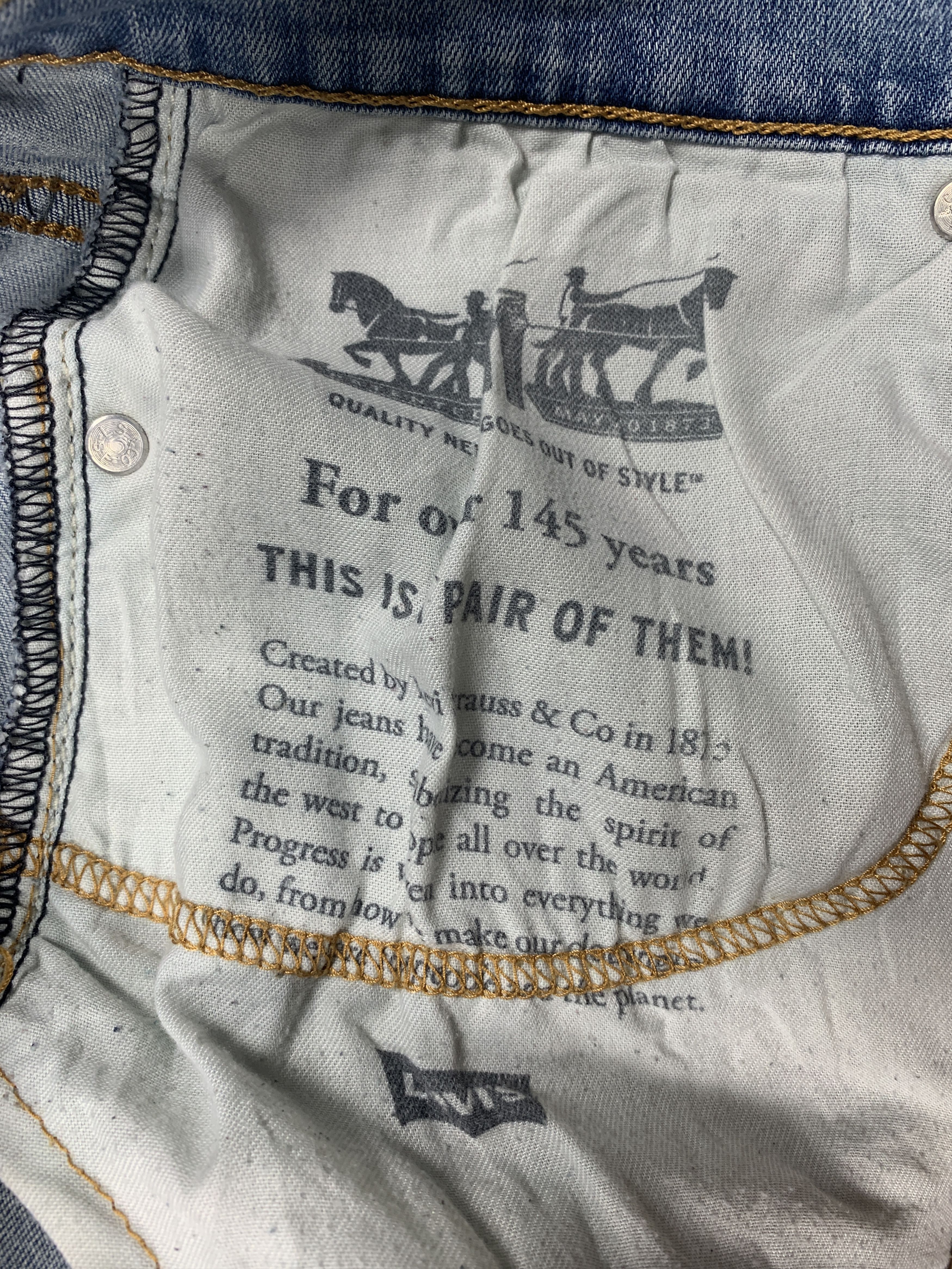 Levi's × Vintage Vintage LEVI'S 541 Distressed Faded Light Wash Jeans Size US 40 / EU 56 - 13 Thumbnail