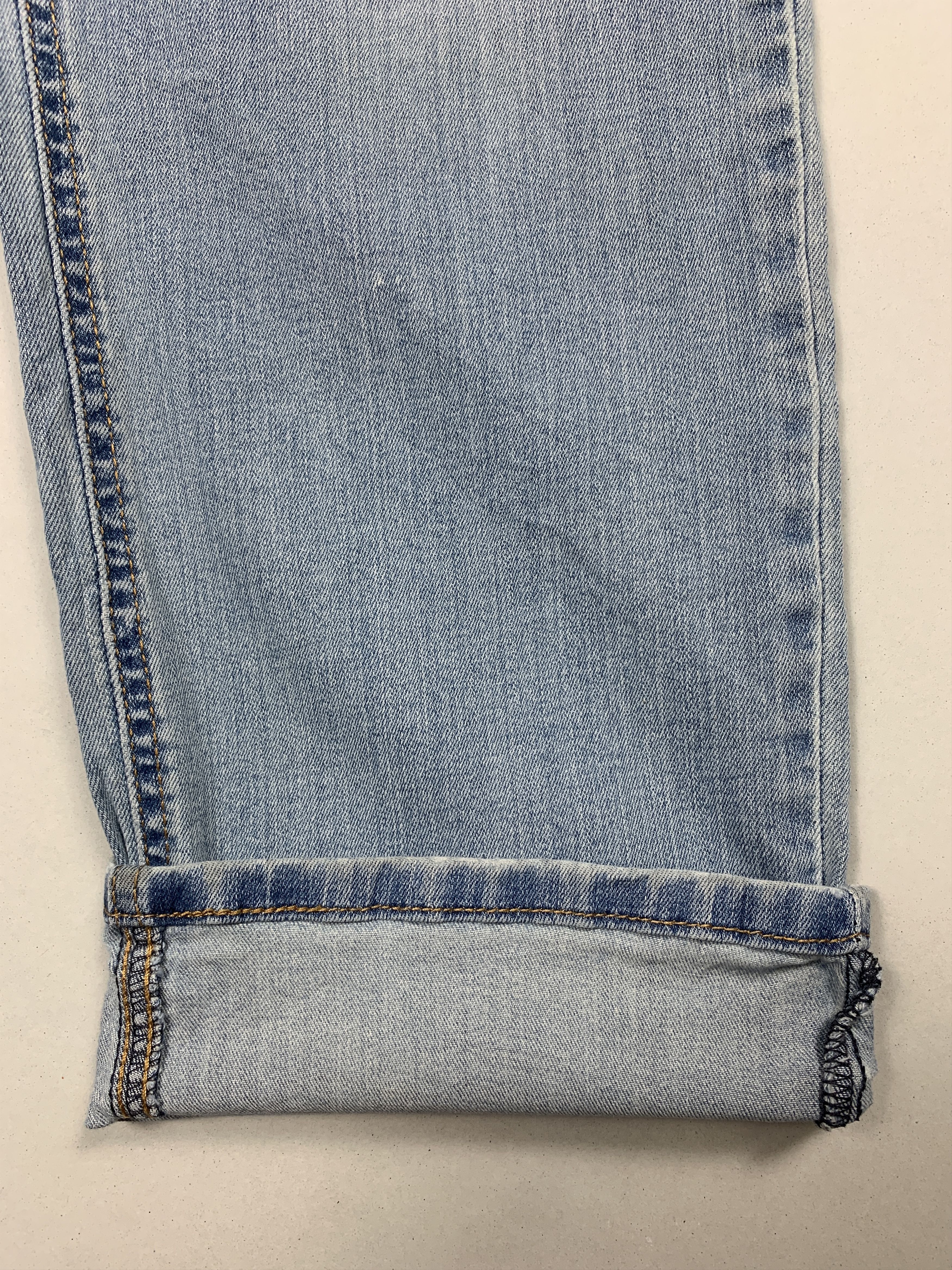 Levi's × Vintage Vintage LEVI'S 541 Distressed Faded Light Wash Jeans Size US 40 / EU 56 - 3 Thumbnail