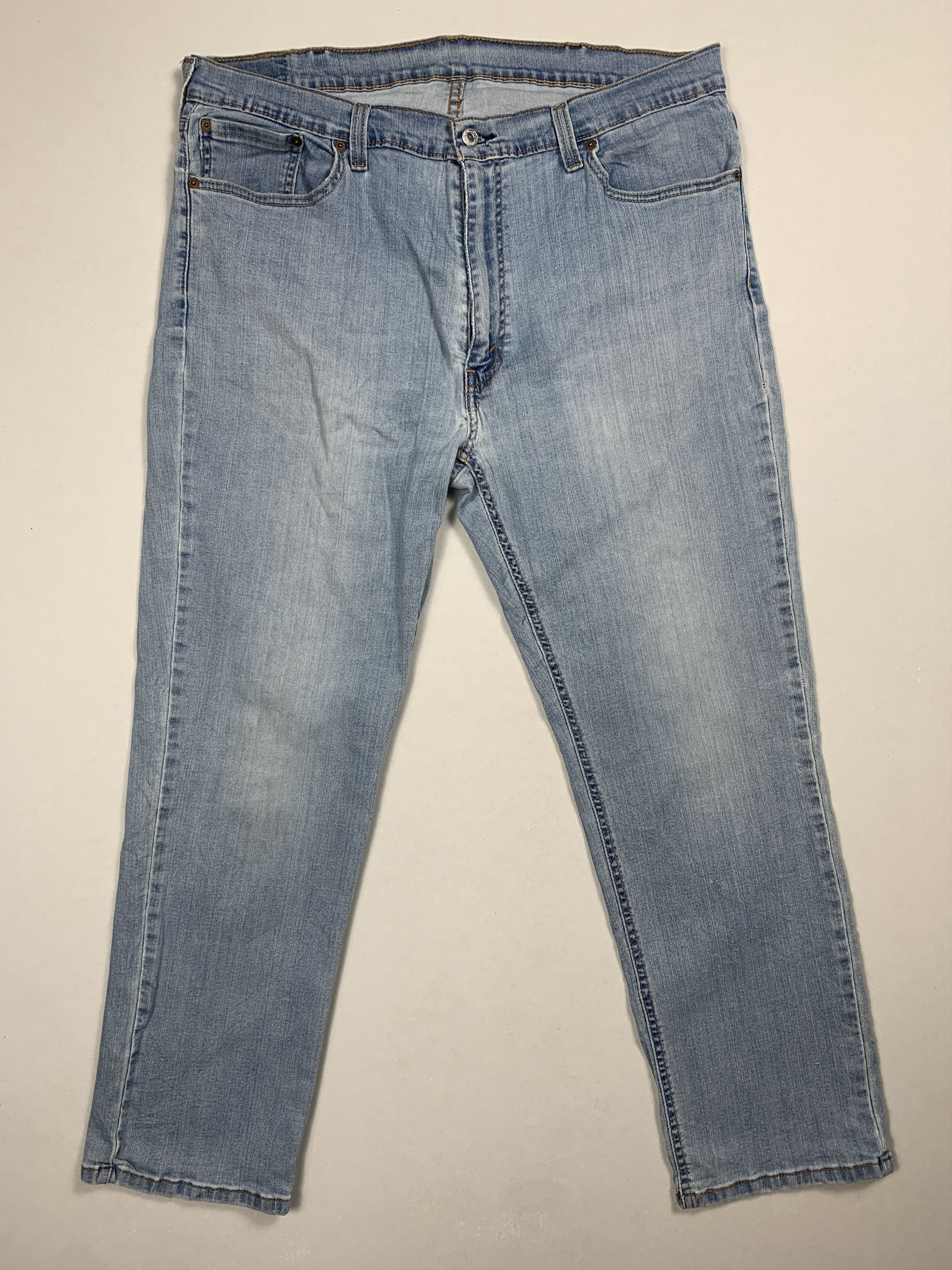 Levi's × Vintage Vintage LEVI'S 541 Distressed Faded Light Wash Jeans Size US 40 / EU 56 - 1 Thumbnail