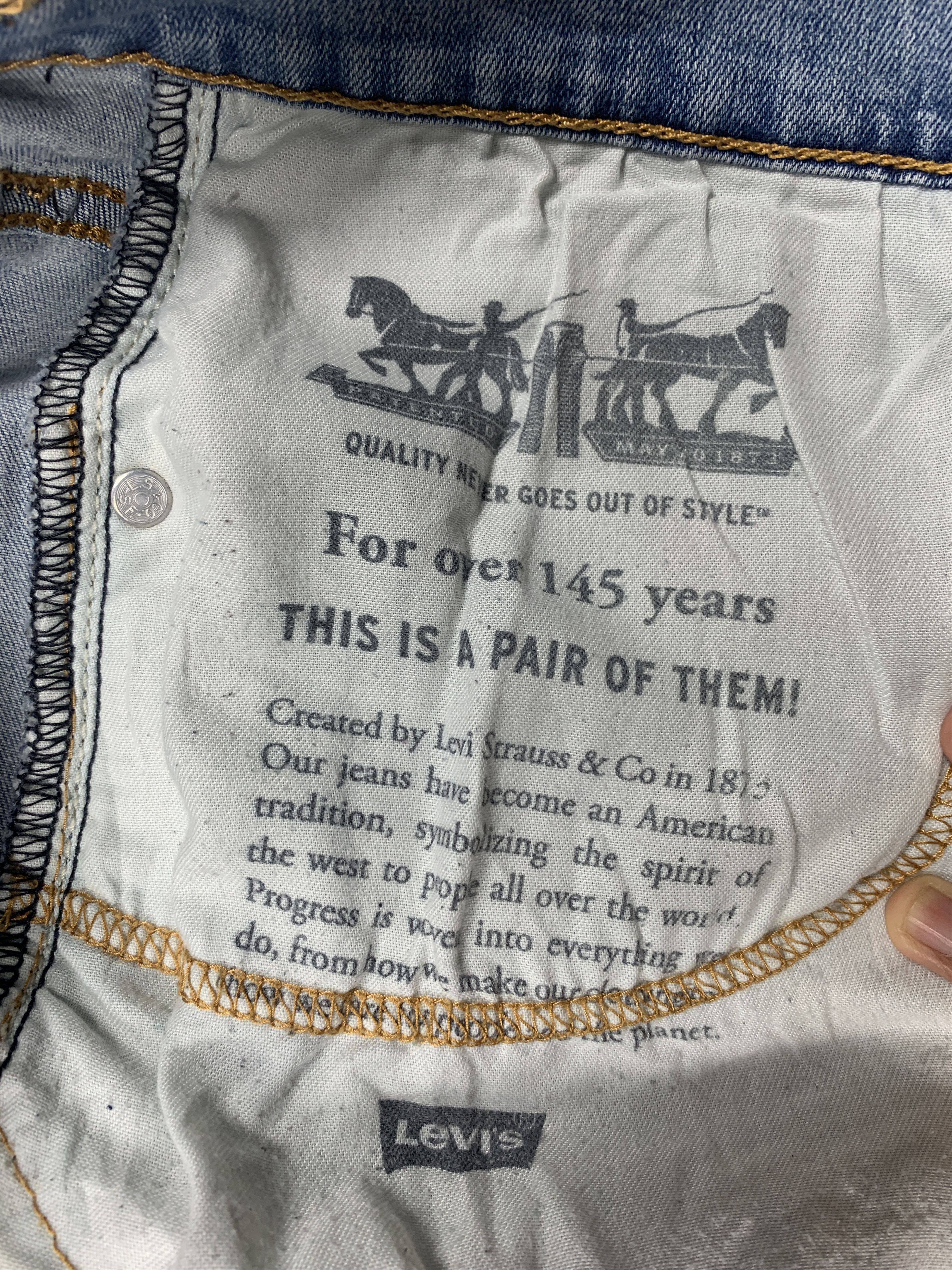 Levi's × Vintage Vintage LEVI'S 541 Distressed Faded Light Wash Jeans Size US 40 / EU 56 - 14 Thumbnail