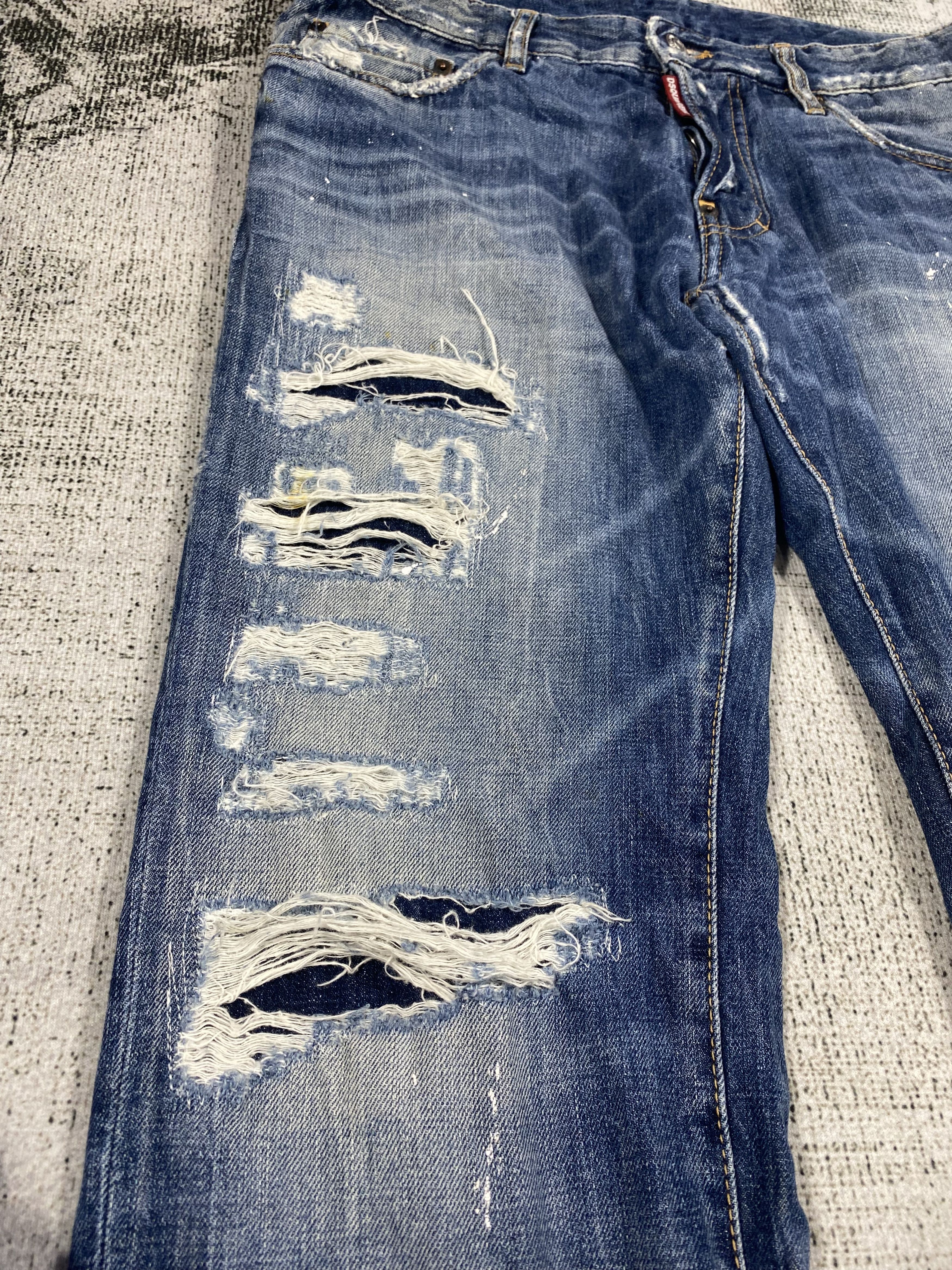 Dsquared2 Dsquared2 Light Washed Distressed Denim Size US 32 / EU 48 - 4 Thumbnail