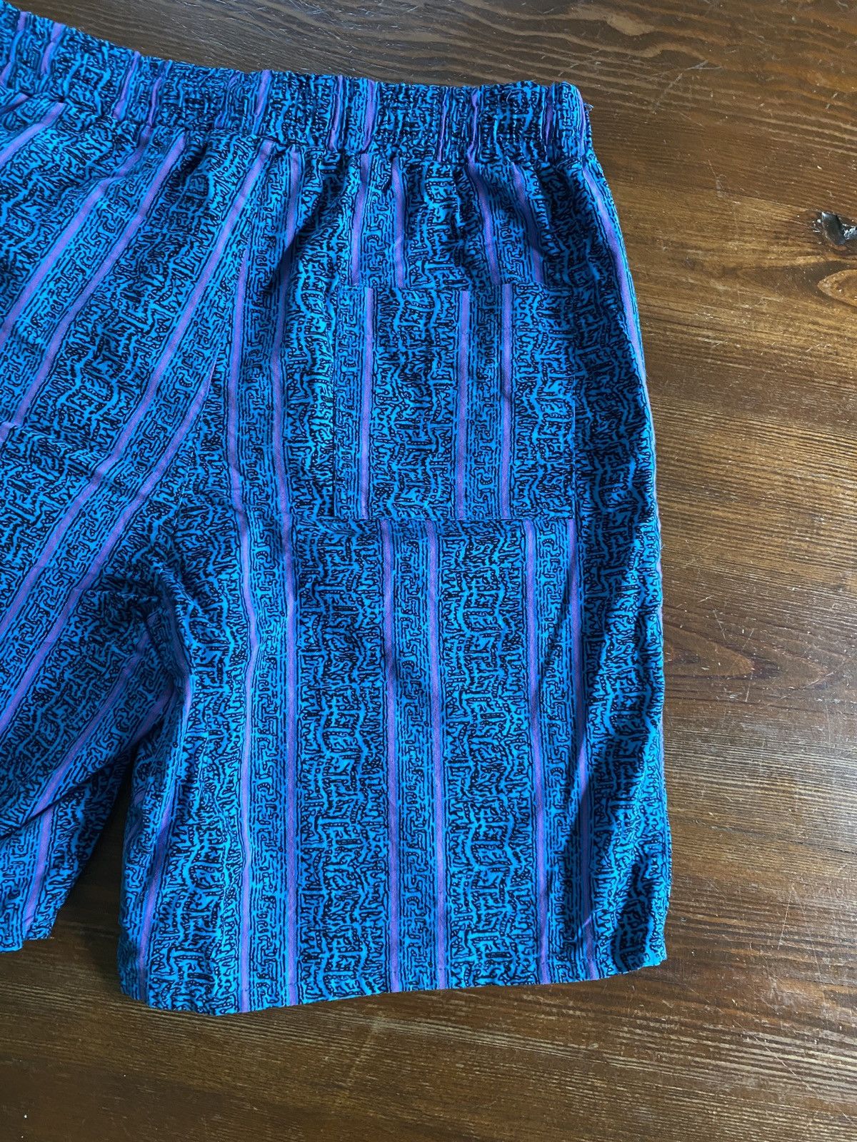 Vintage Vintage 80’s Pacific Scene Abstract Tribal Board Shorts Size US 34 / EU 50 - 11 Thumbnail