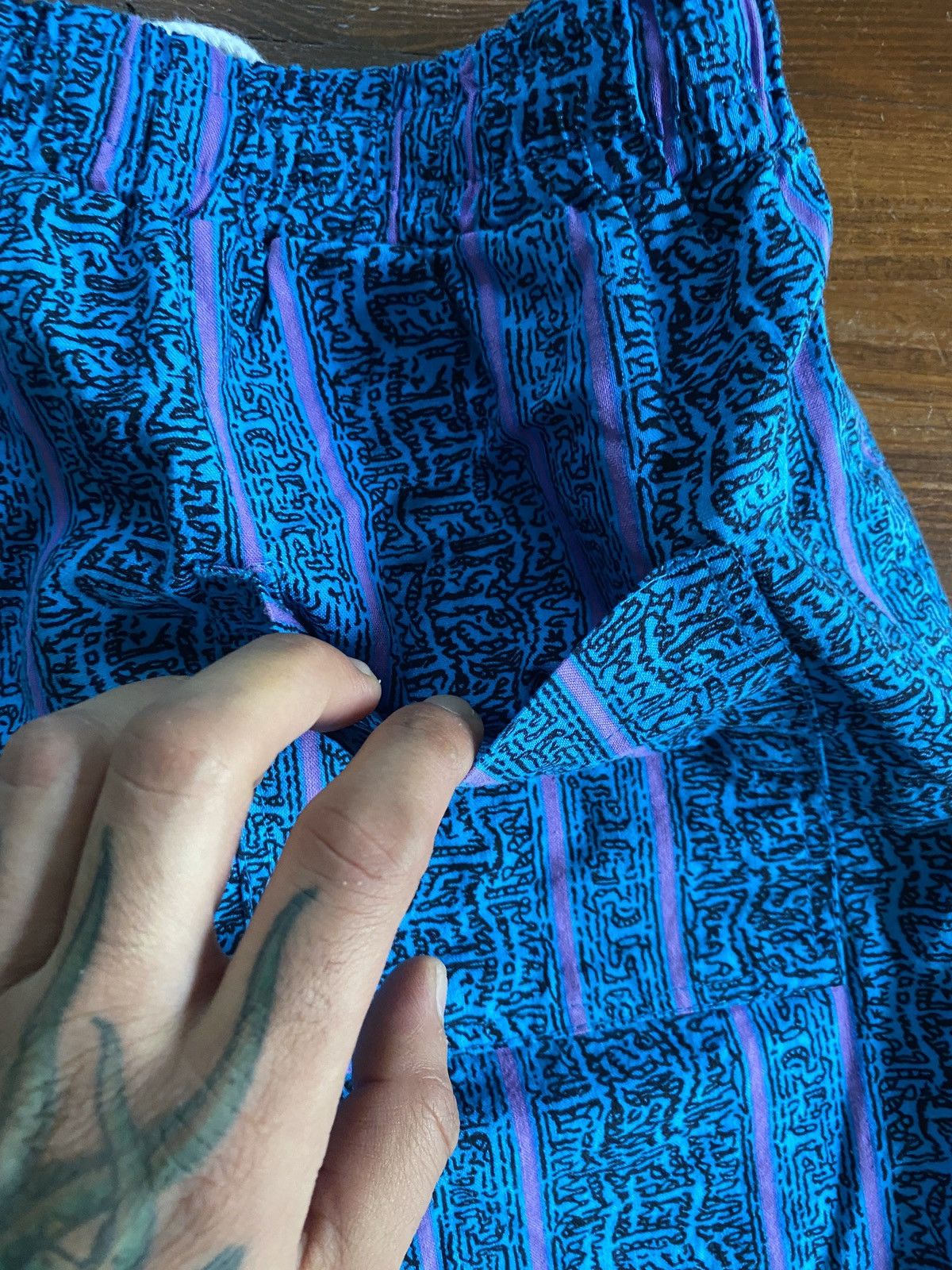 Vintage Vintage 80’s Pacific Scene Abstract Tribal Board Shorts Size US 34 / EU 50 - 12 Thumbnail