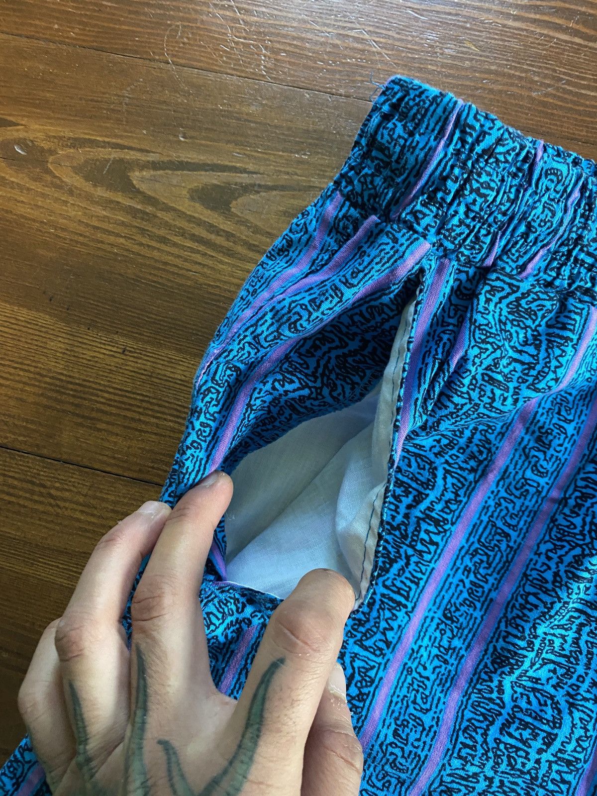 Vintage Vintage 80’s Pacific Scene Abstract Tribal Board Shorts Size US 34 / EU 50 - 5 Thumbnail
