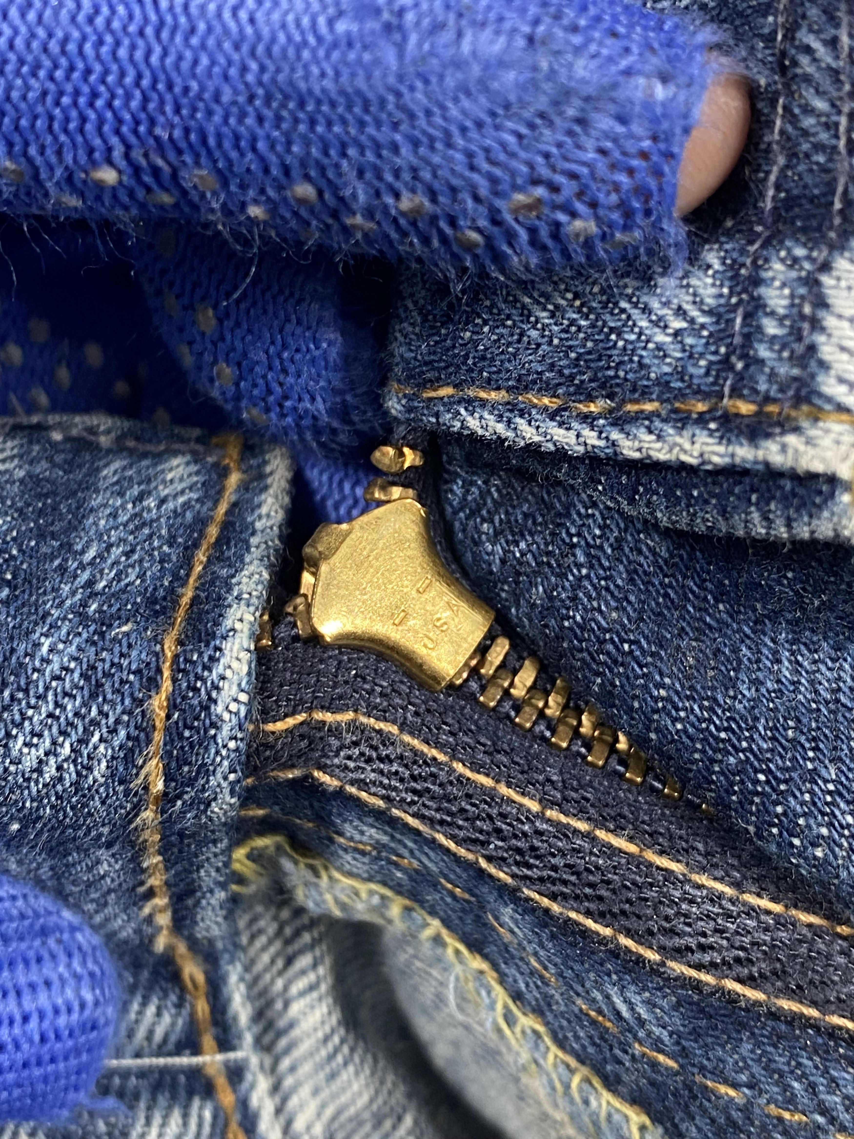 Levi's Vintage Clothing GRAIL🔥Vintage 70s Levi's 684 Bell Bottom Bootcut Flared Size US 35 - 8 Thumbnail