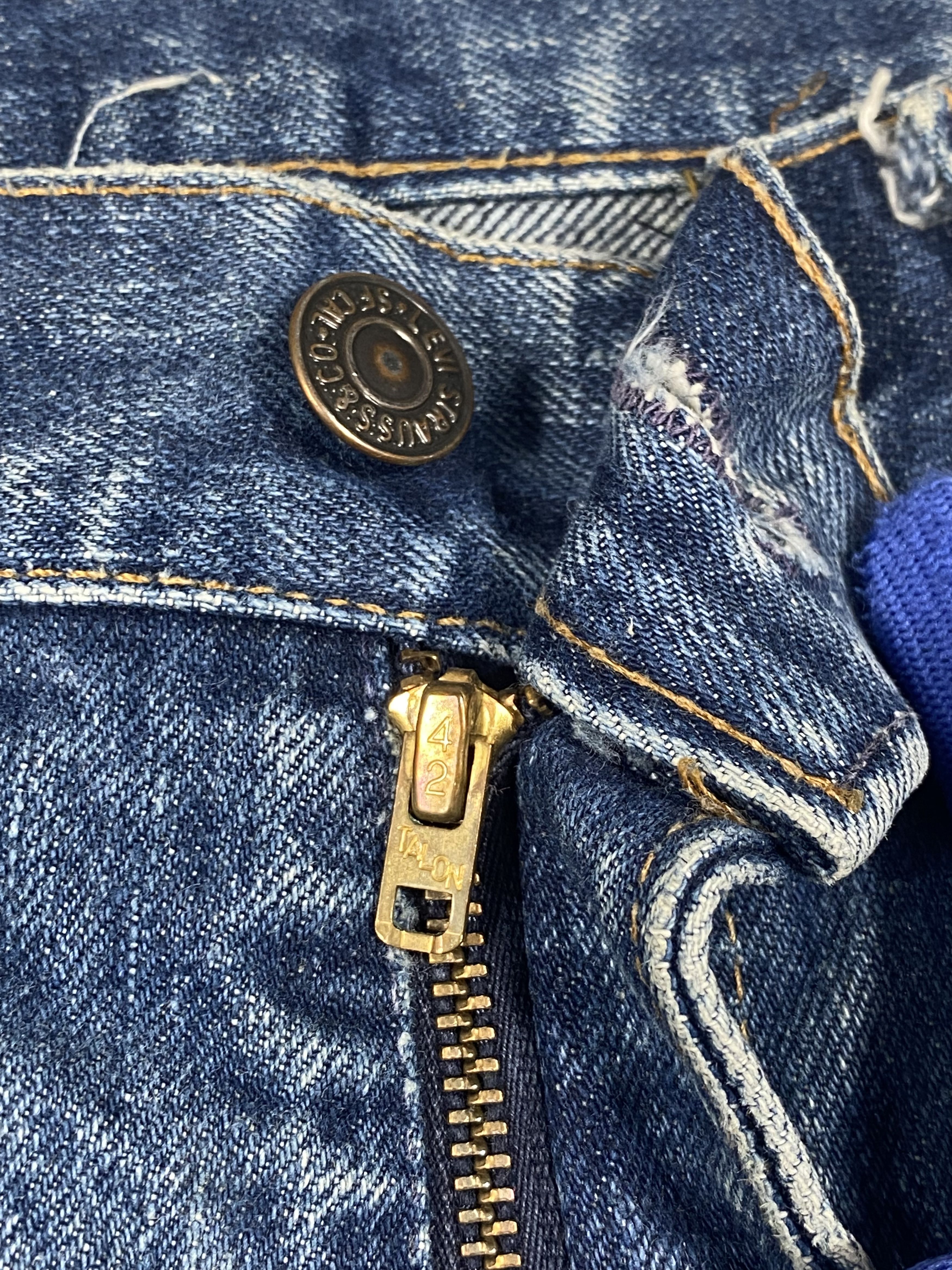 Levi's Vintage Clothing GRAIL🔥Vintage 70s Levi's 684 Bell Bottom Bootcut Flared Size US 35 - 7 Thumbnail