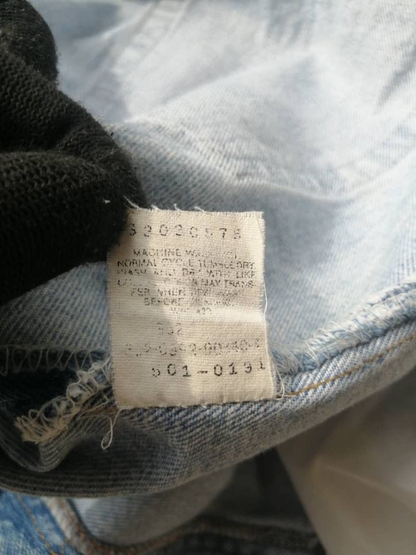 Levi's × Vintage 90s Light Wash Vintage Levi's 501 USA Jeans 36x30 Denim Size US 36 / EU 52 - 8 Thumbnail