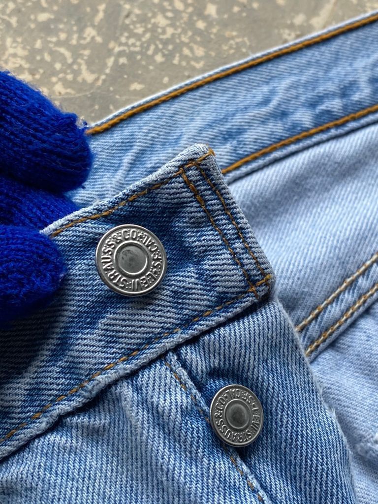Levi's Light Wash Vintage Levi's 501 Jeans Made in USA 34x31 Size US 34 / EU 50 - 12 Thumbnail