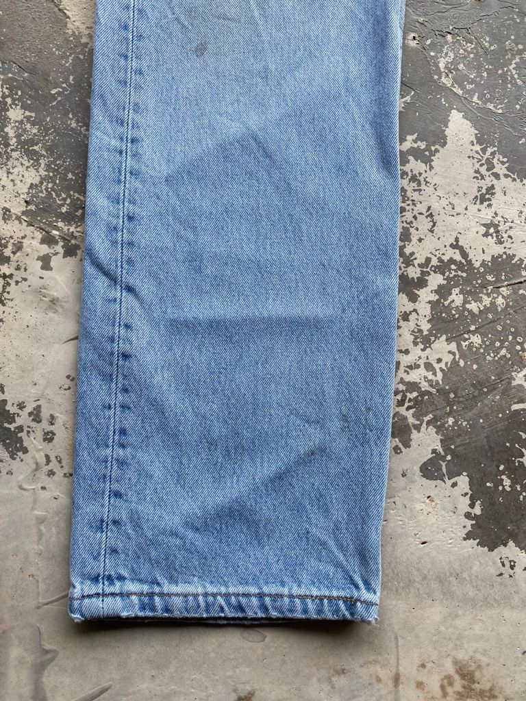 Levi's Light Wash Vintage Levi's 501 Jeans Made in USA 34x31 Size US 34 / EU 50 - 8 Thumbnail