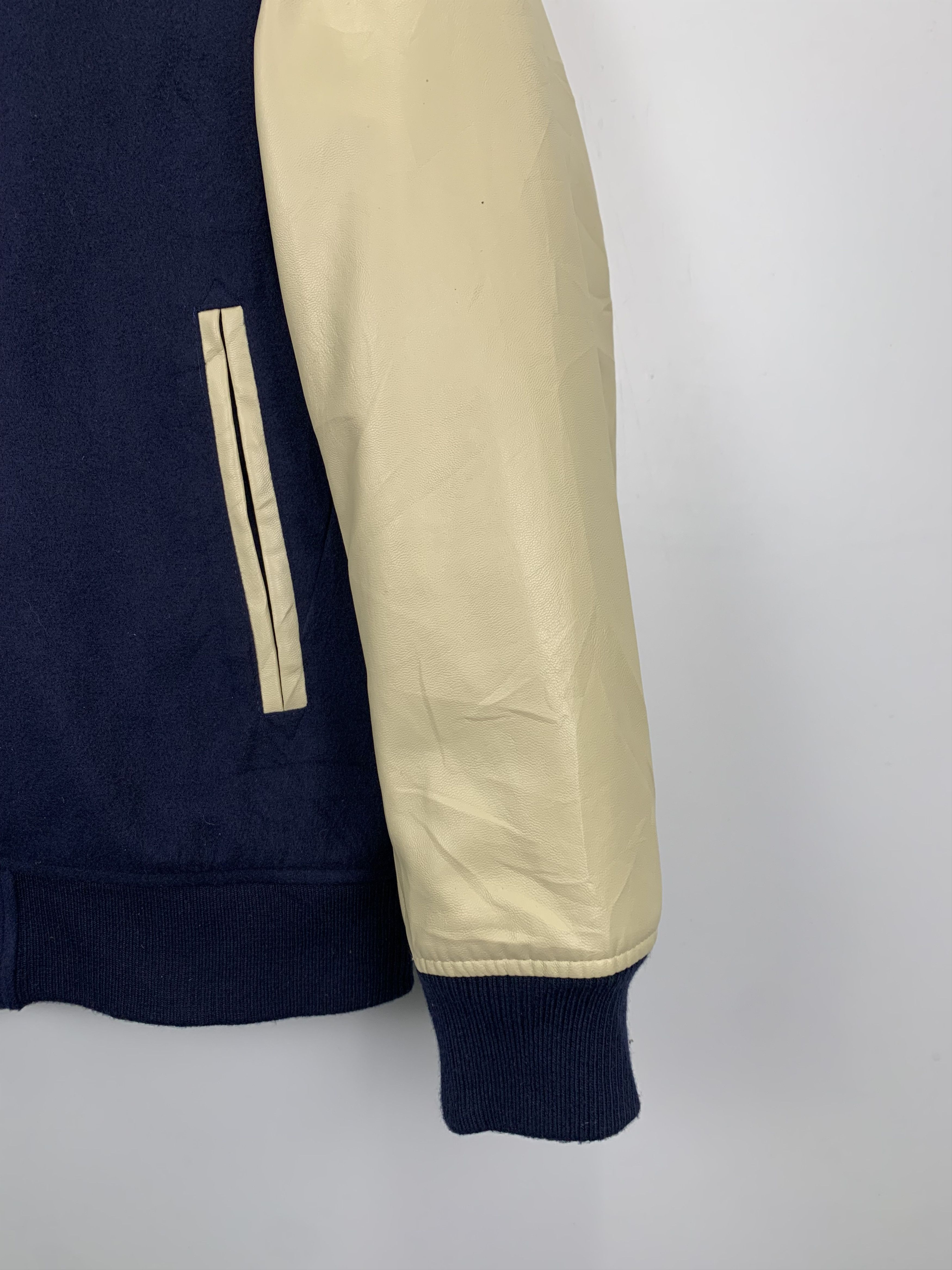 Vintage Vintage 90s Japanese Brand Sleeve Leather Varsity V0486 Size US L / EU 52-54 / 3 - 6 Thumbnail