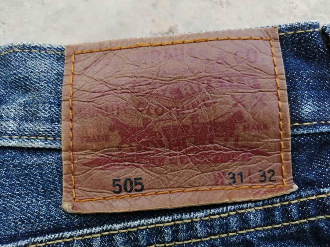Levi's Light Wash Rusty Whiskers Levi's 505 Jeans Size US 31 - 11 Thumbnail