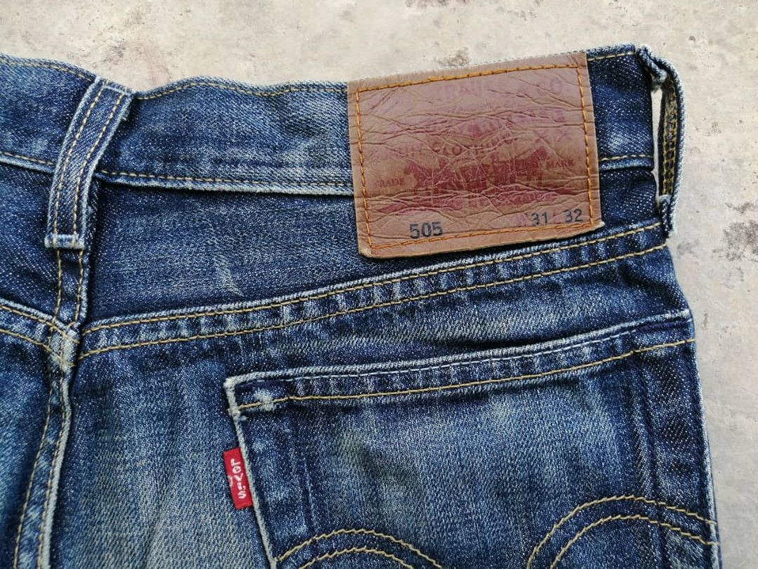 Levi's Light Wash Rusty Whiskers Levi's 505 Jeans Size US 31 - 10 Thumbnail