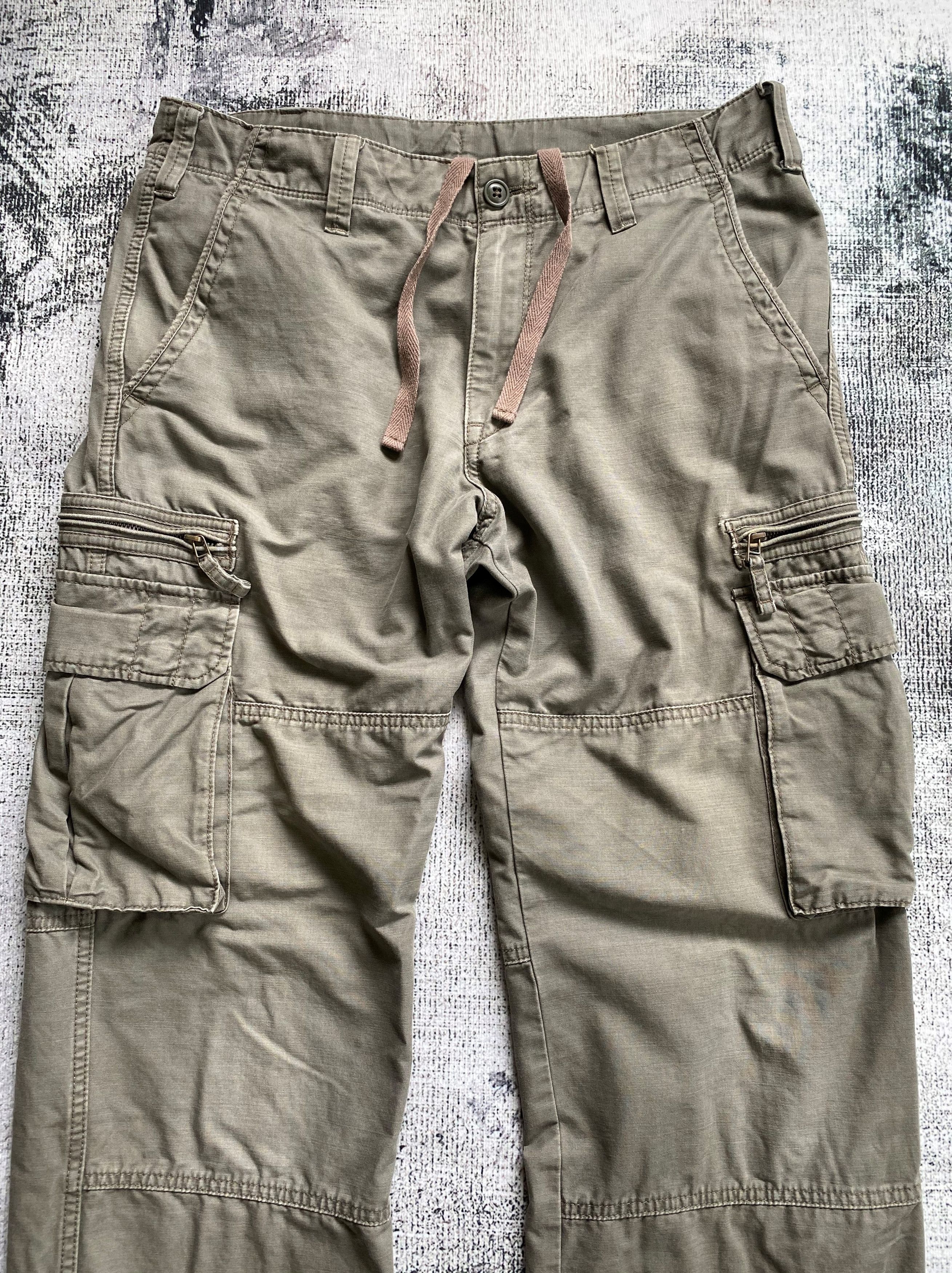 Japanese Brand RARE🔥Japanese Parachute Cargo Pants Multi Pocket Bondage Size US 34 / EU 50 - 3 Thumbnail