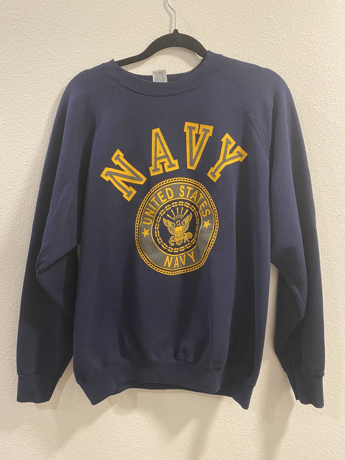 Vintage Vintage United States Navy Crewneck Sweatshirt Size US L / EU 52-54 / 3 - 1 Thumbnail