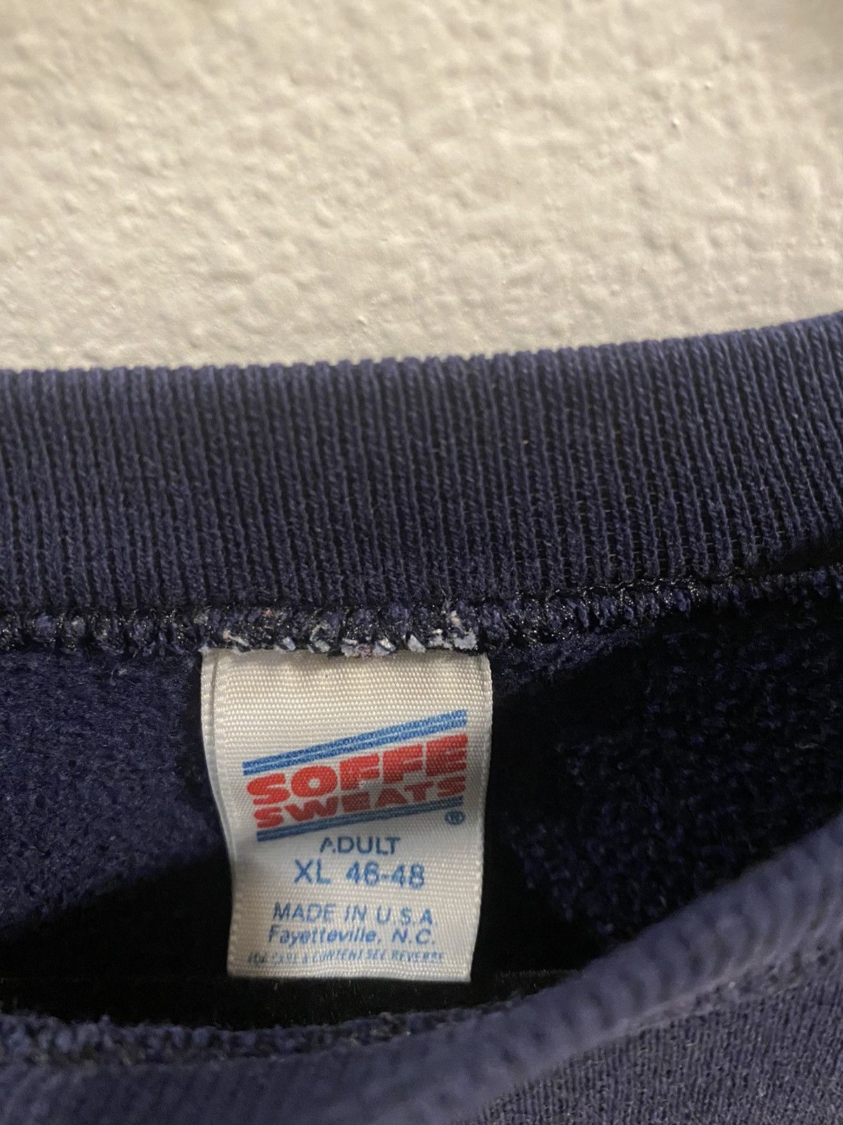 Vintage Vintage United States Navy Crewneck Sweatshirt Size US L / EU 52-54 / 3 - 3 Thumbnail