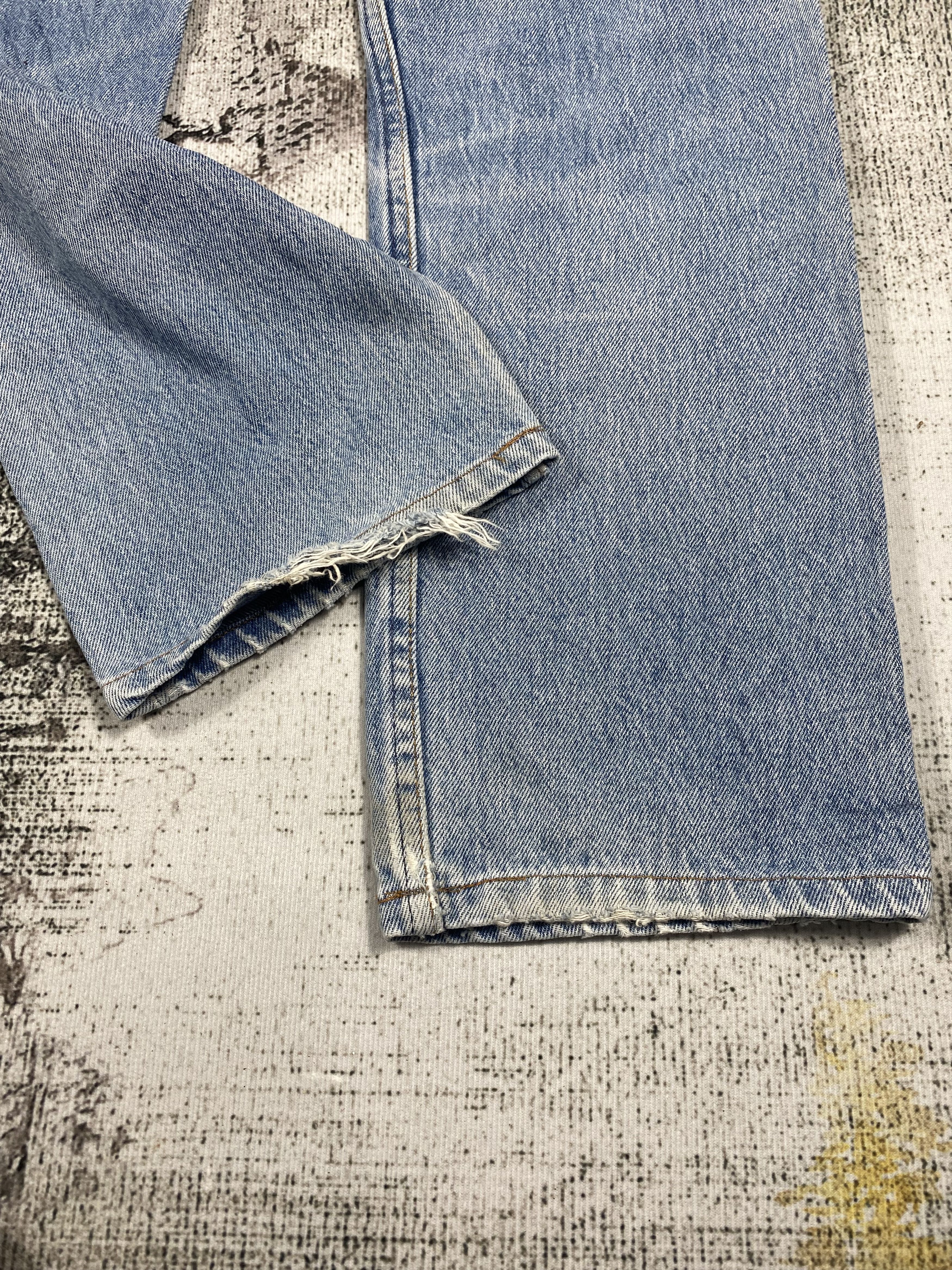 Levi's Vintage Clothing RARE🔥Vintage 90s Levis 501 Faded Washed Denim USA Size US 29 - 11 Thumbnail