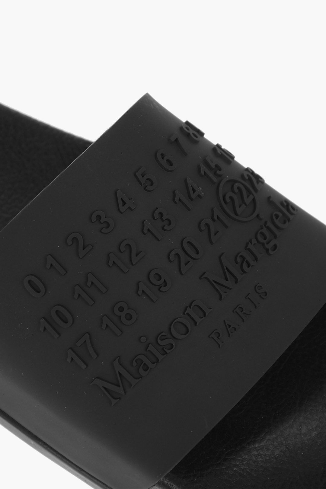 Maison Margiela Slippers in Black Size US 11 / IT 41 - 4 Thumbnail