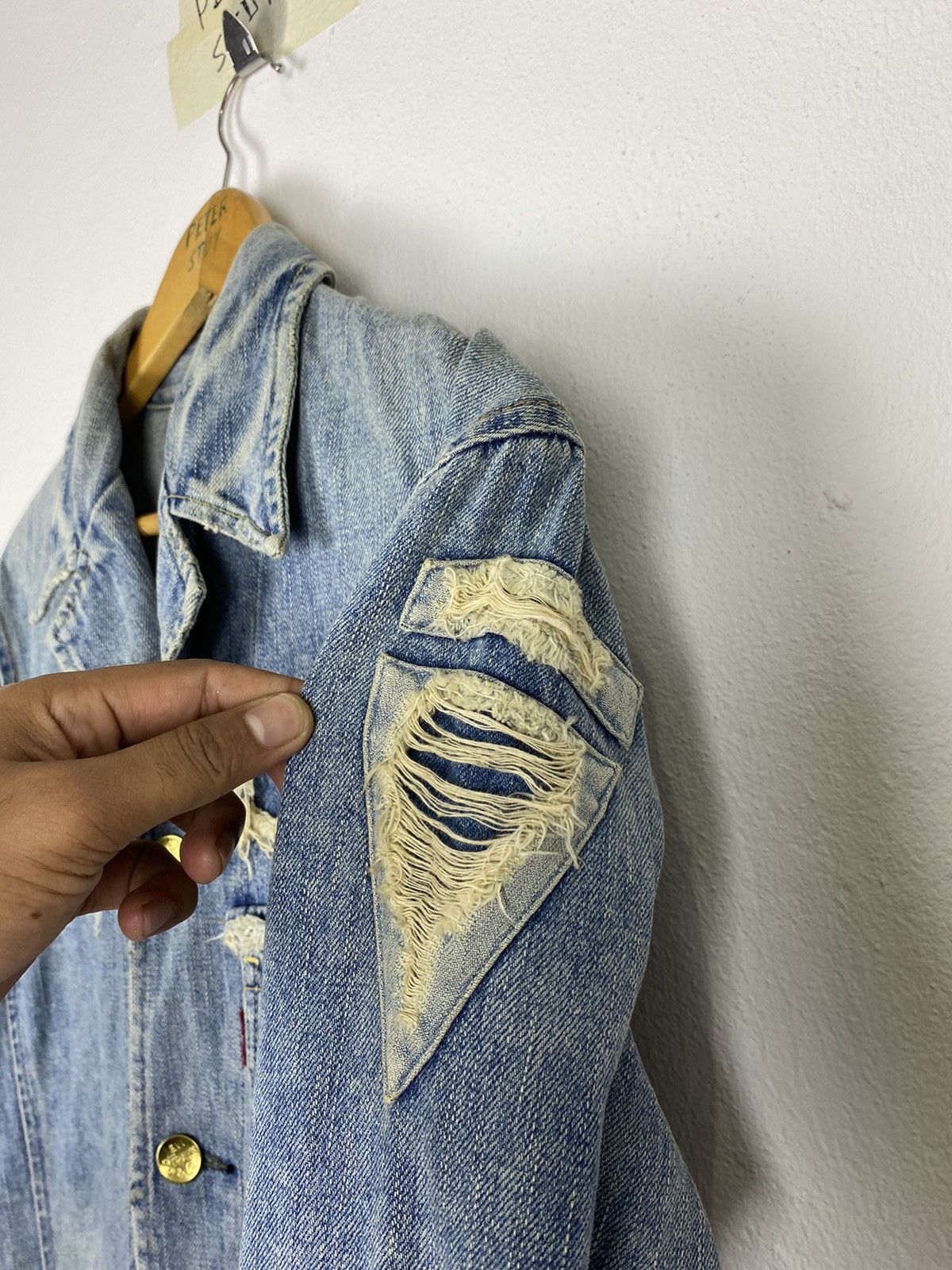 Levi's Levi’s Premium Red Tab Distress Jacket - Medium Size Size US M / EU 48-50 / 2 - 8 Thumbnail