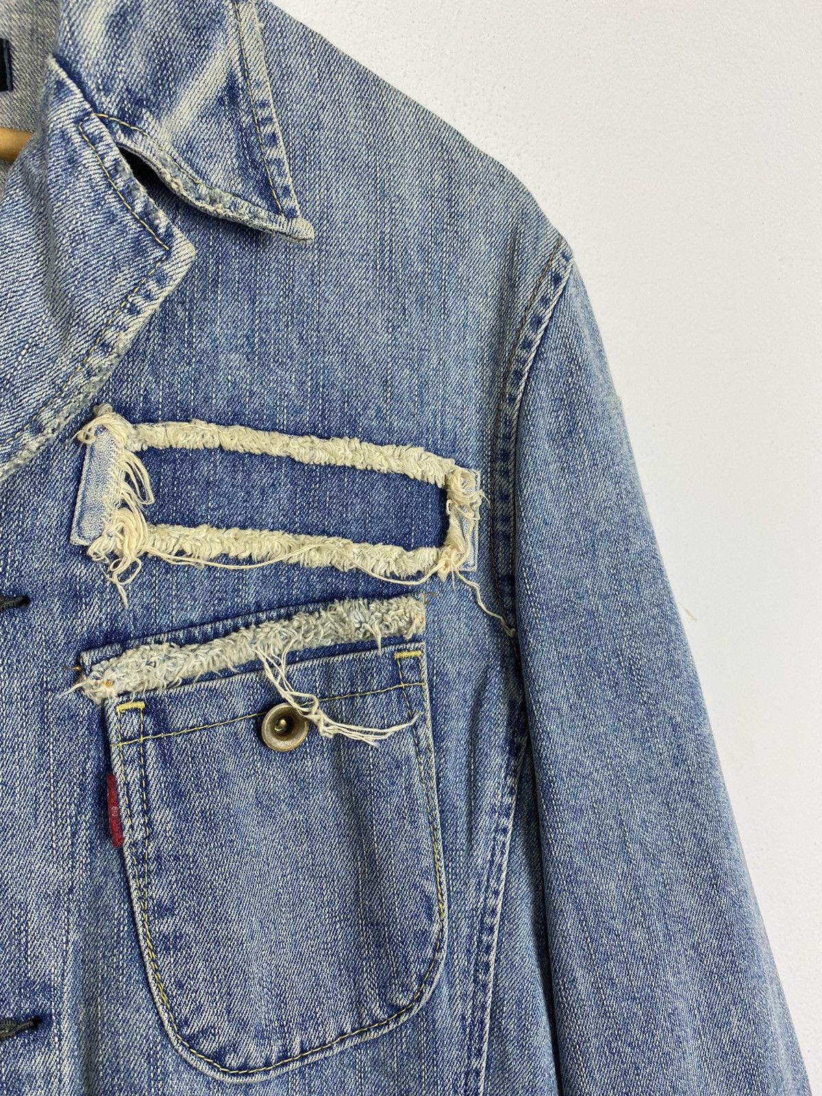 Levi's Levi’s Premium Red Tab Distress Jacket - Medium Size Size US M / EU 48-50 / 2 - 6 Thumbnail