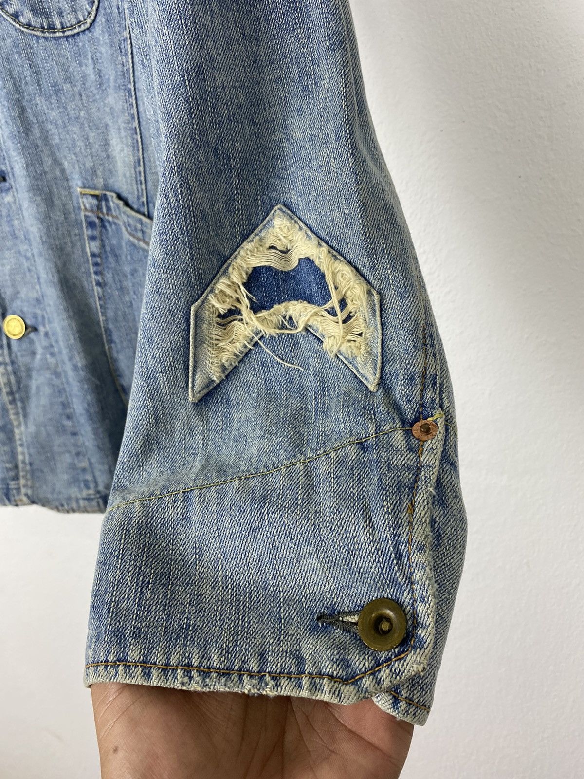 Levi's Levi’s Premium Red Tab Distress Jacket - Medium Size Size US M / EU 48-50 / 2 - 10 Thumbnail