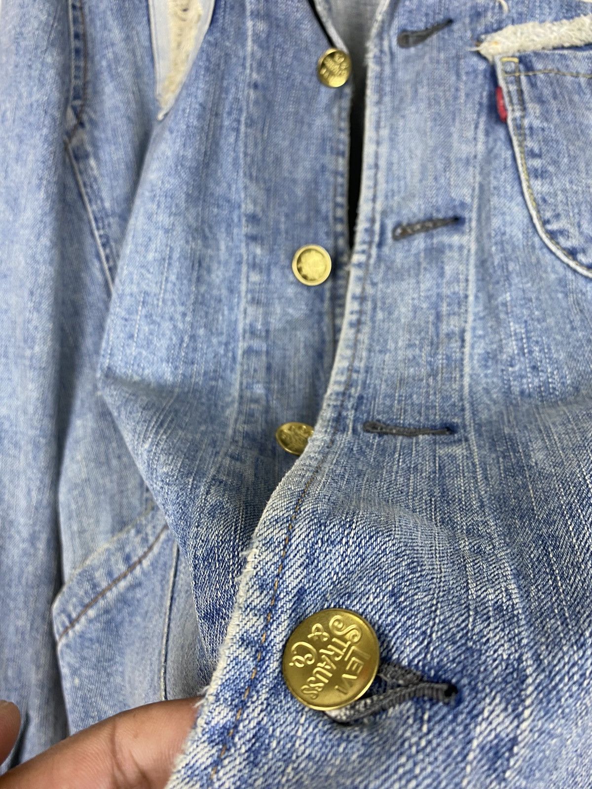 Levi's Levi’s Premium Red Tab Distress Jacket - Medium Size Size US M / EU 48-50 / 2 - 12 Thumbnail