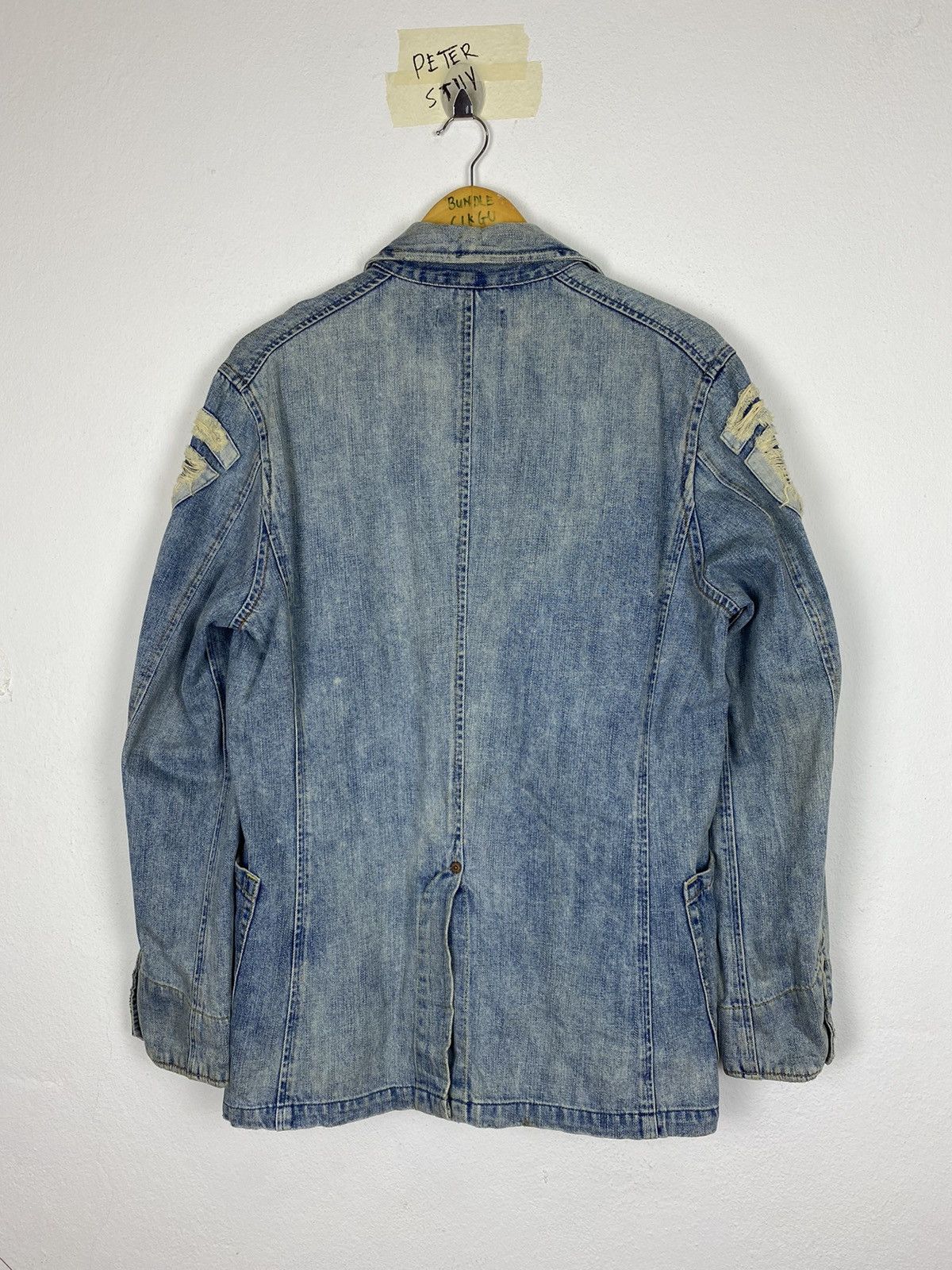 Levi's Levi’s Premium Red Tab Distress Jacket - Medium Size Size US M / EU 48-50 / 2 - 11 Thumbnail