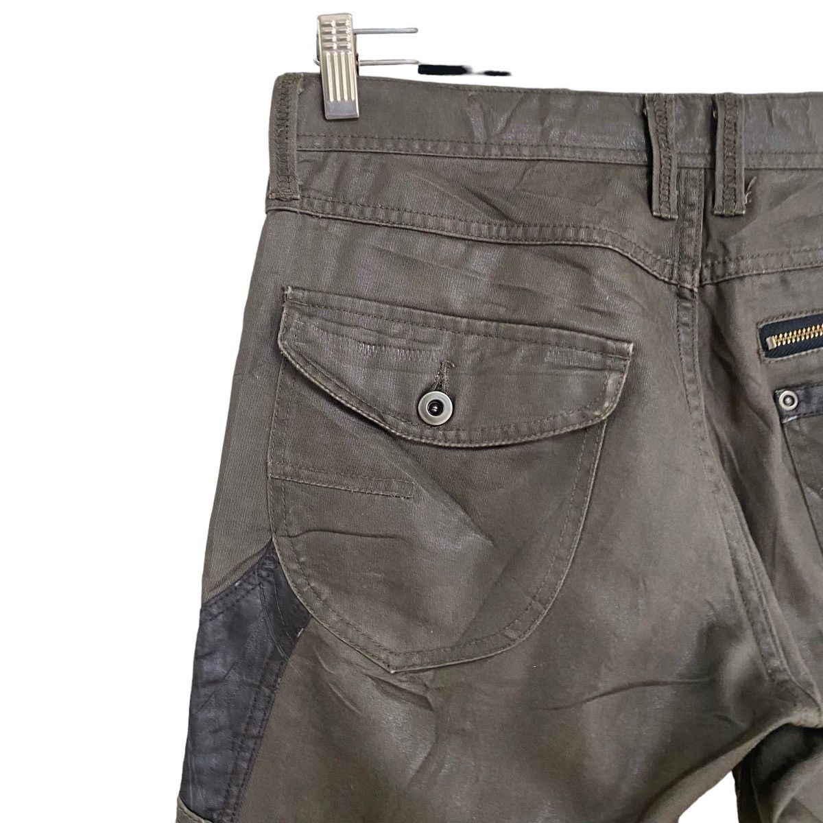 Japanese Brand DIFFERENCE RUPERT Coated Wax Cargo Bondage Flare Pants Size US 31 - 11 Thumbnail