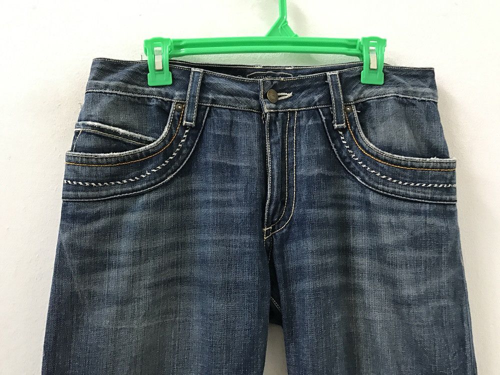 Robins Jeans ROBINS JEANS Made in Usa Slightly Rips Studded Denim Size US 31 - 9 Thumbnail