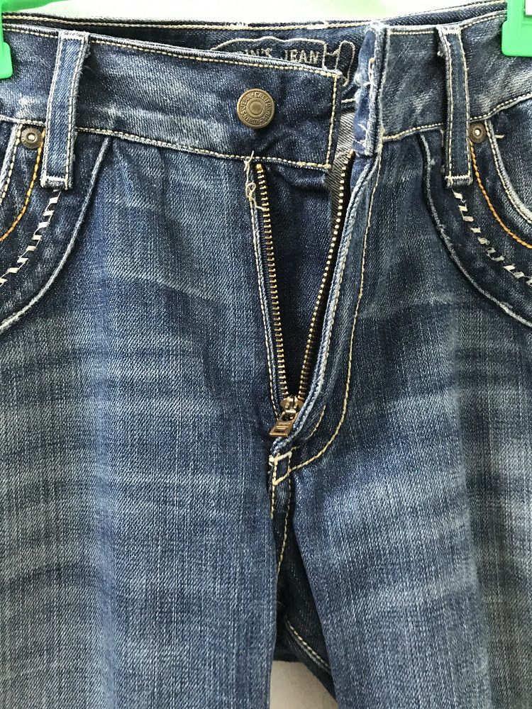 Robins Jeans ROBINS JEANS Made in Usa Slightly Rips Studded Denim Size US 31 - 12 Thumbnail