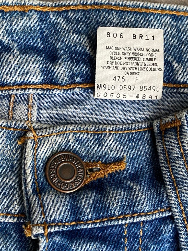 Levi's × Vintage Vintage 90s Light Wash Levi's 505 Jeans Rusty Dirty Effect Size US 31 - 6 Thumbnail