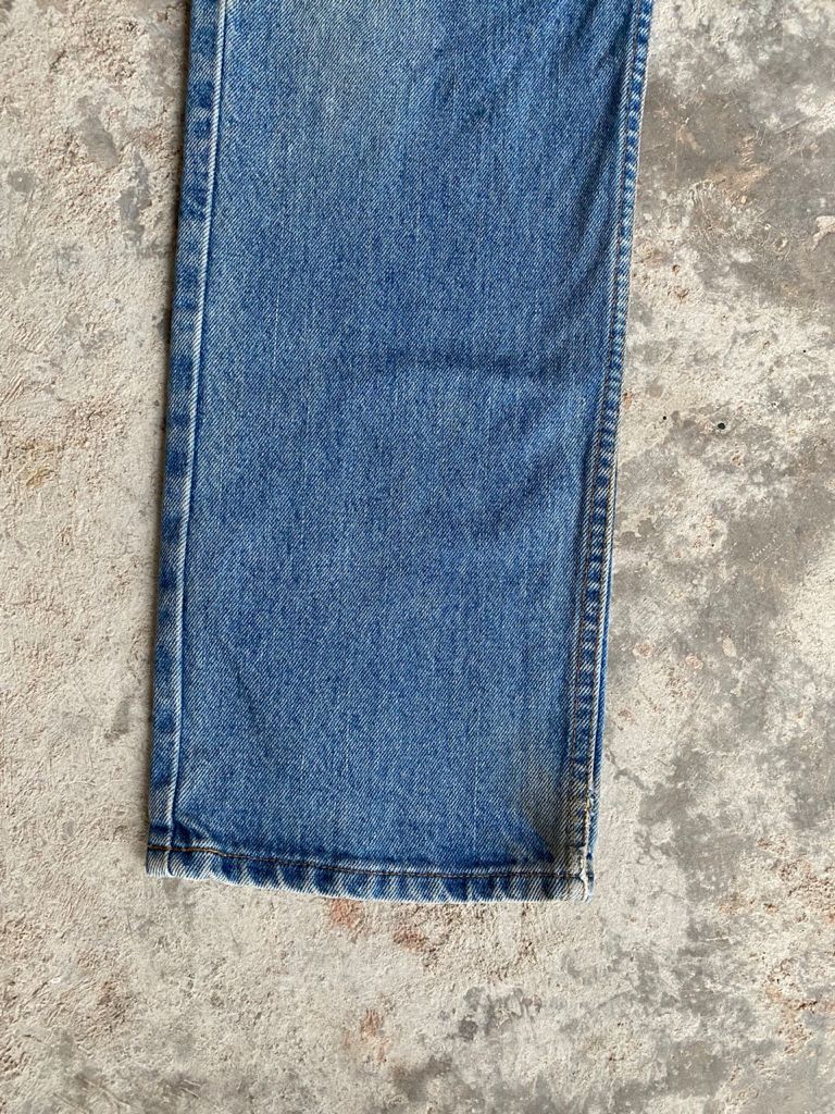 Levi's × Vintage Vintage 90s Light Wash Levi's 505 Jeans Rusty Dirty Effect Size US 31 - 10 Thumbnail
