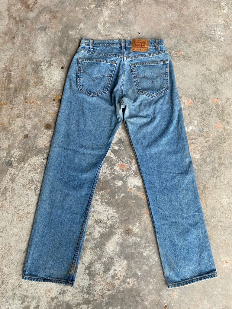 Levi's × Vintage Vintage 90s Light Wash Levi's 505 Jeans Rusty Dirty Effect Size US 31 - 2 Thumbnail