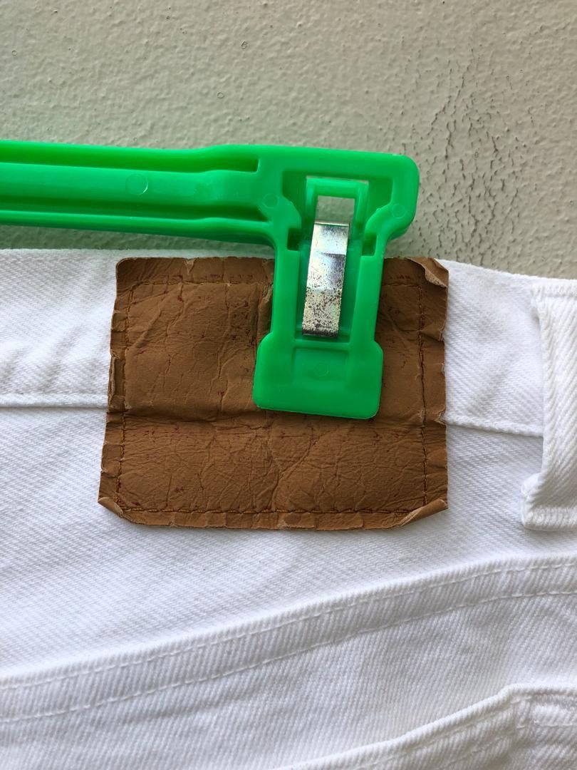 Levi's × Vintage Vintage 80s Levi’s 501 Usa White Denim Jeans Size US 31 - 8 Thumbnail