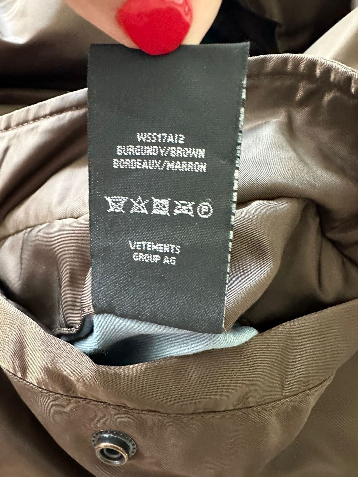 Vetements SS17 Reversible Bomber Jacket Size US S / EU 44-46 / 1 - 11 Thumbnail