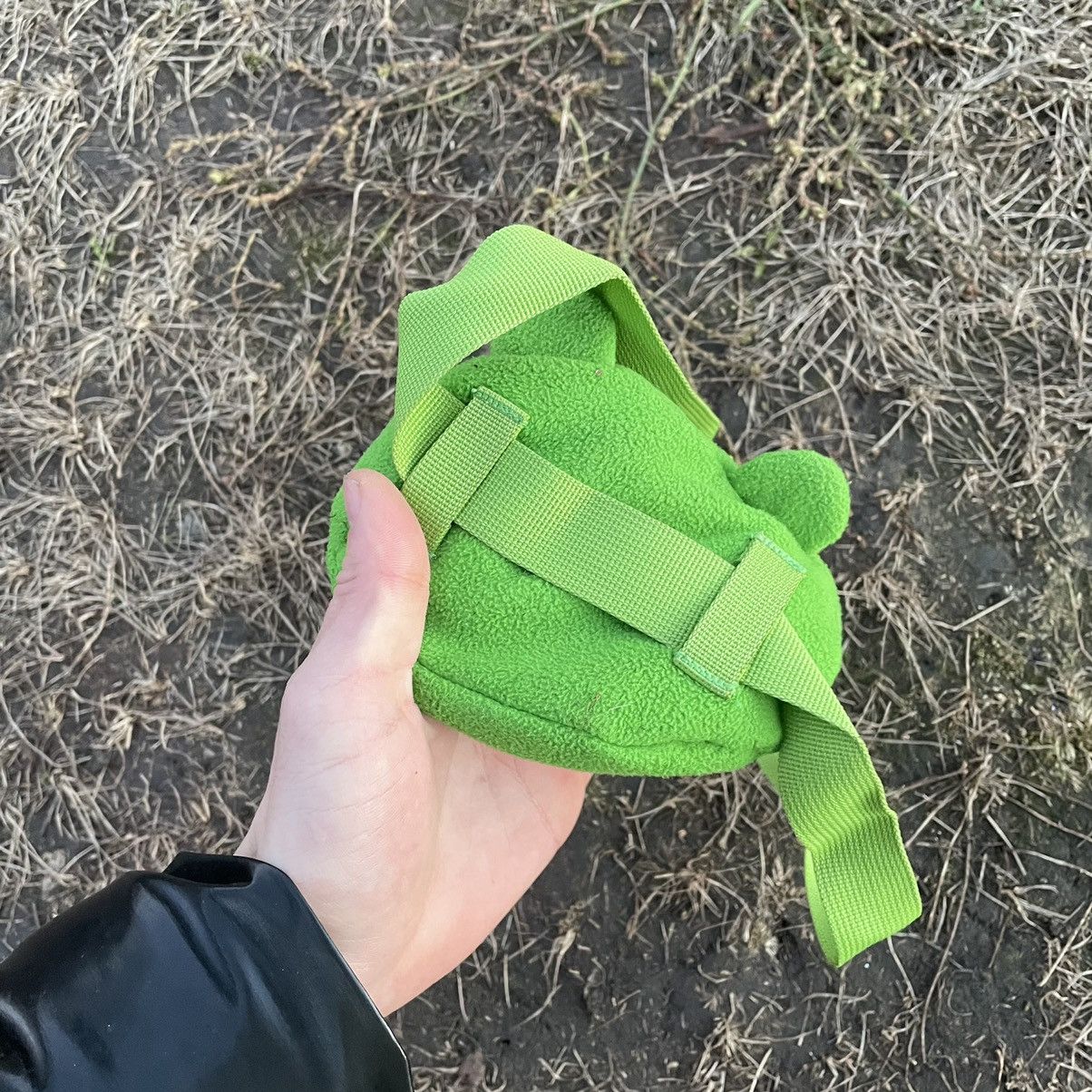 Japanese Brand Vintage Y2K Frog Crossbody Bag With Pockets Streetwear Size ONE SIZE - 5 Thumbnail