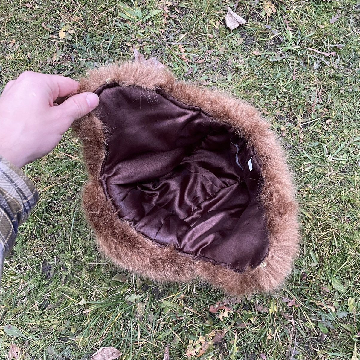 Vintage Vintage 90s Mohair Beanie Brown Fuzzy Streetwear Alt Goth OS Size ONE SIZE - 7 Thumbnail