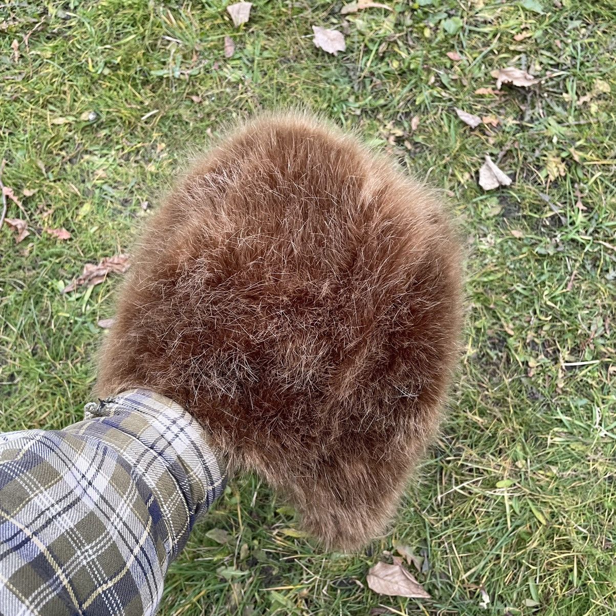 Vintage Vintage 90s Mohair Beanie Brown Fuzzy Streetwear Alt Goth OS Size ONE SIZE - 6 Thumbnail