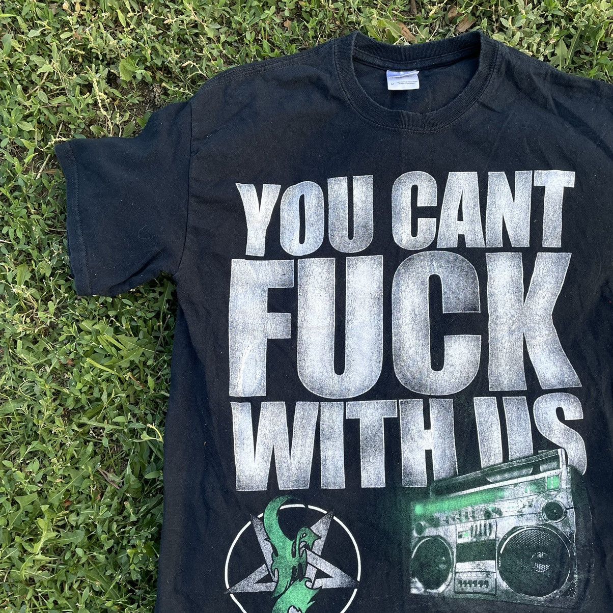 Vintage Vintage 90s Graphic Tee Humor Skate Streetwear Black Boxy M Size US M / EU 48-50 / 2 - 3 Thumbnail