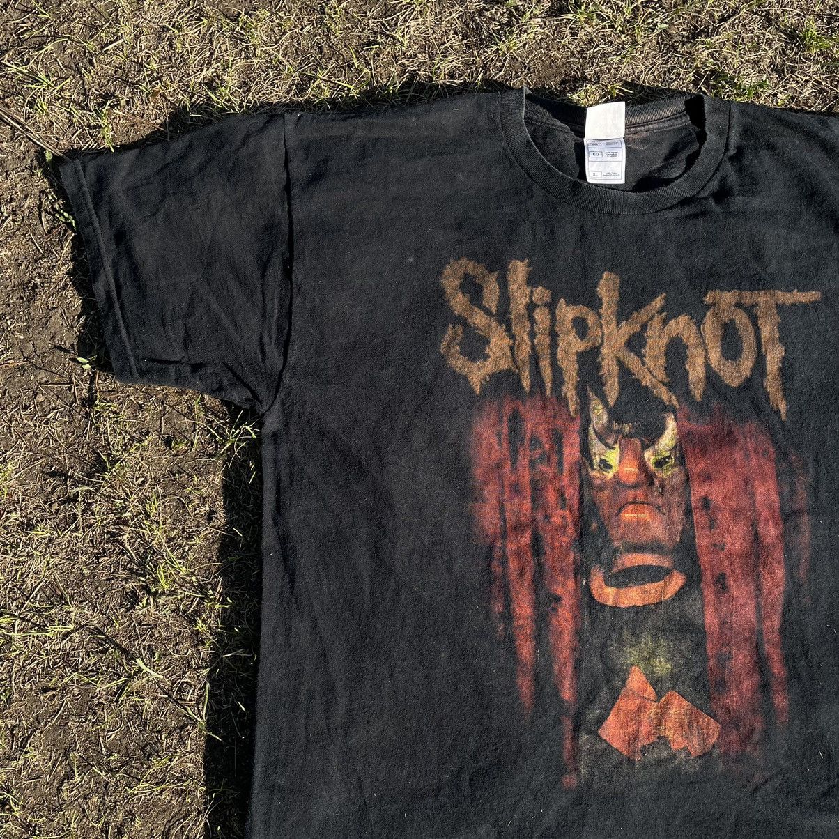 Vintage Vintage 90s Slipknot Band Tee Sun Faded Graphic Grunge XL Size US XL / EU 56 / 4 - 3 Thumbnail
