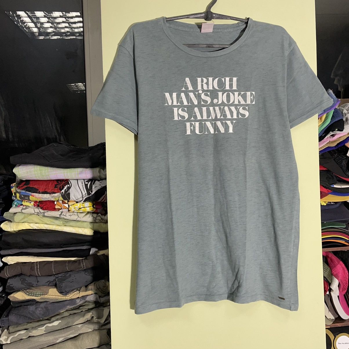 Vintage Vintage 90s Faded Graphic Tee Humor Art Skate Streetwear L Size US L / EU 52-54 / 3 - 4 Thumbnail