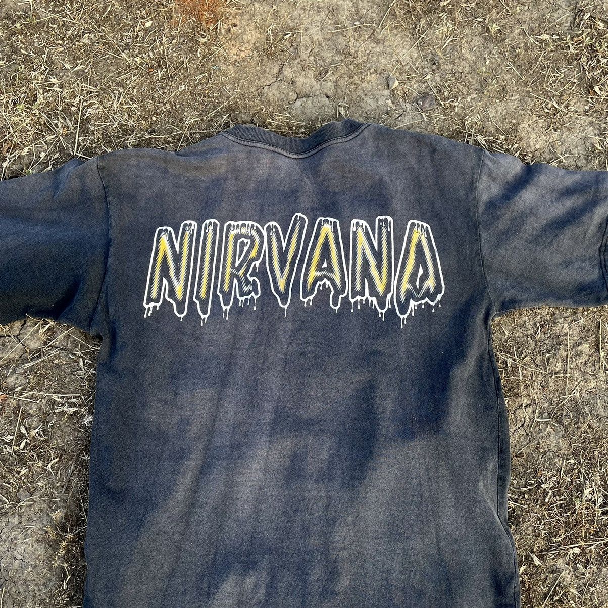 Vintage Vintage 90s Sun Faded Nirvana Band Graphic Tee Grunge Slim M Size US M / EU 48-50 / 2 - 9 Thumbnail