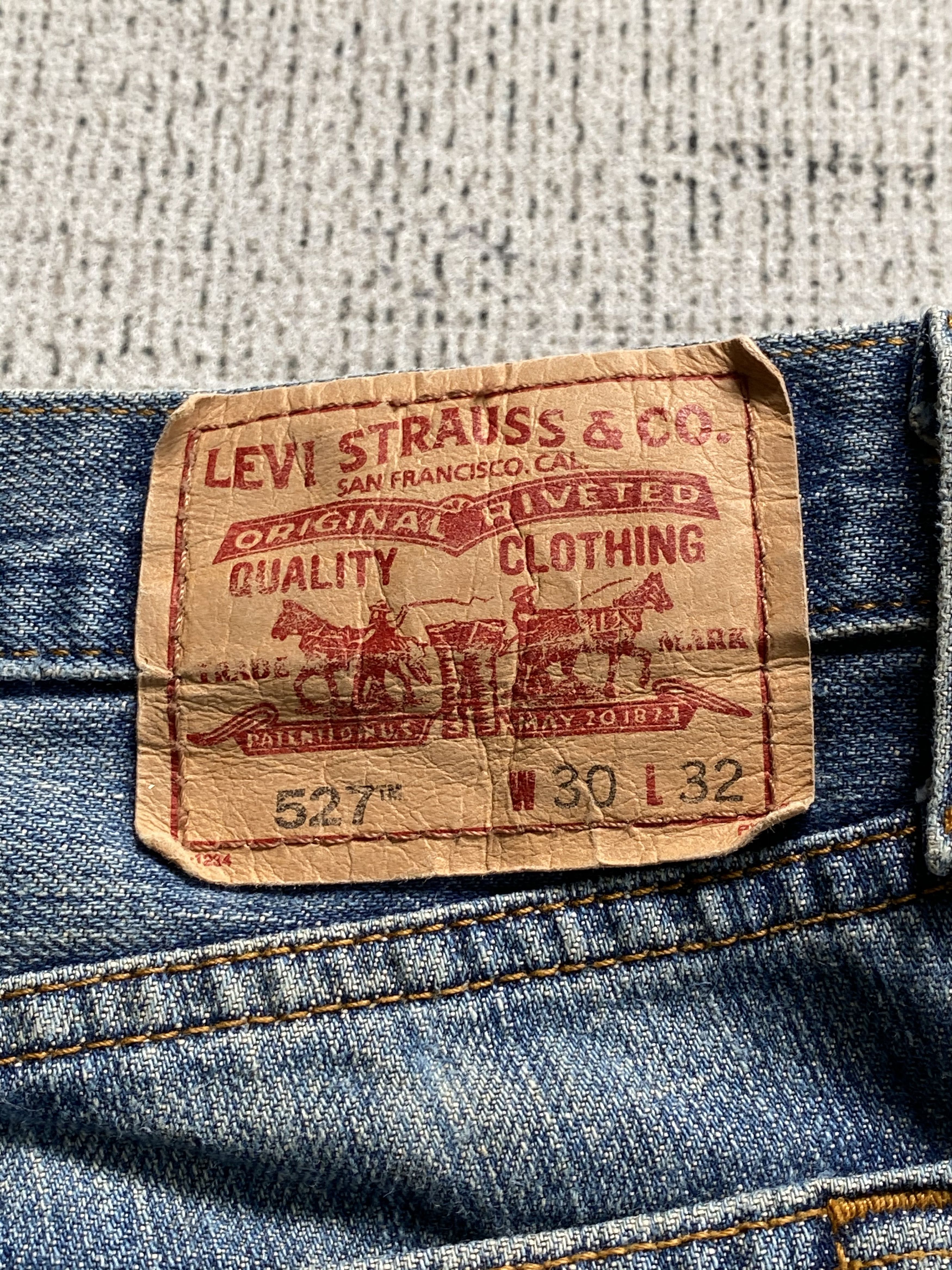 Levi's Blue Wash Levi's 527 Flare Bootcut Jeans Size US 30 / EU 46 - 14 Thumbnail