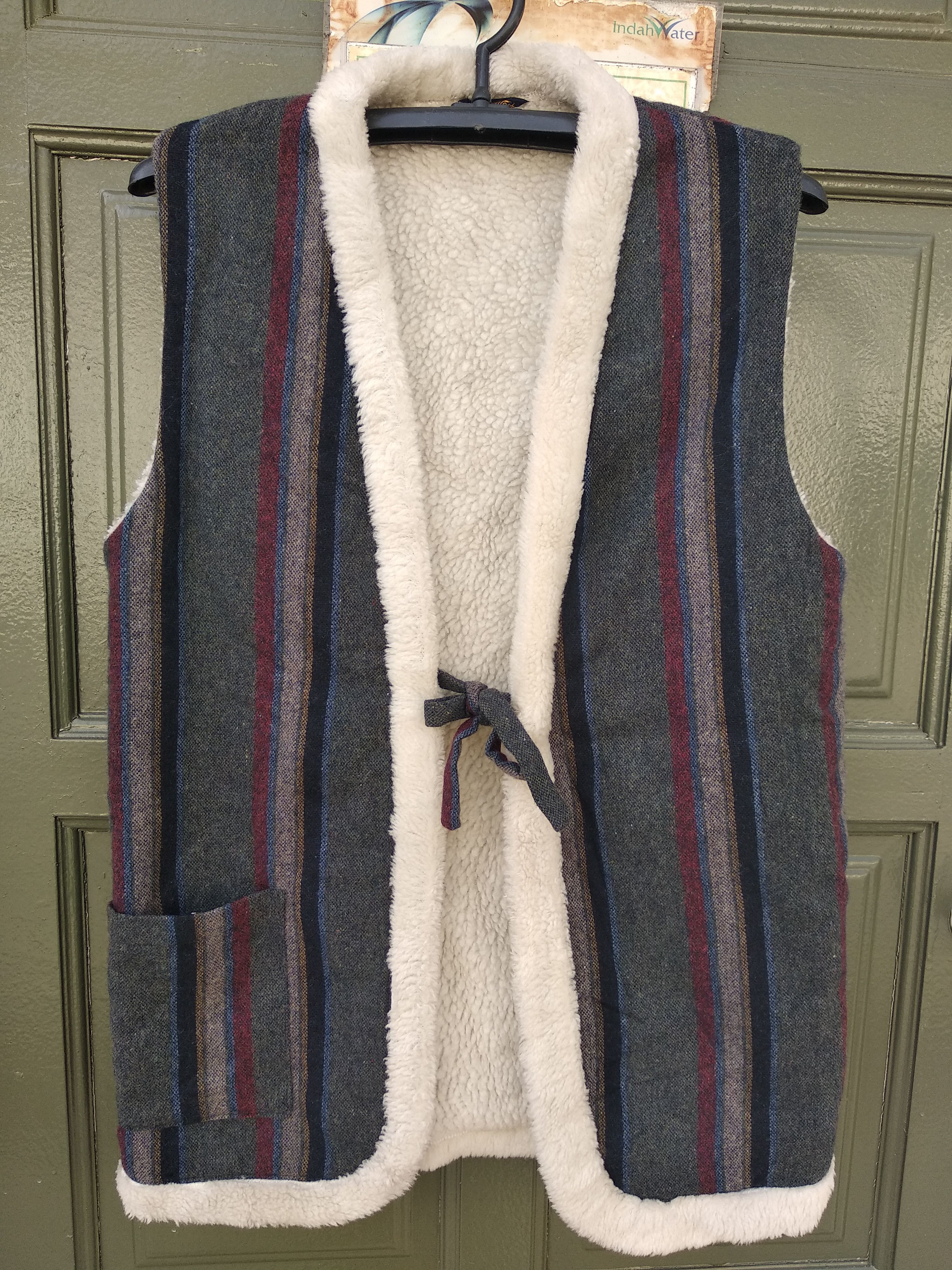 image of Vintage New Look Sherpa Fleece Lining Vest, Men's (Size Medium)