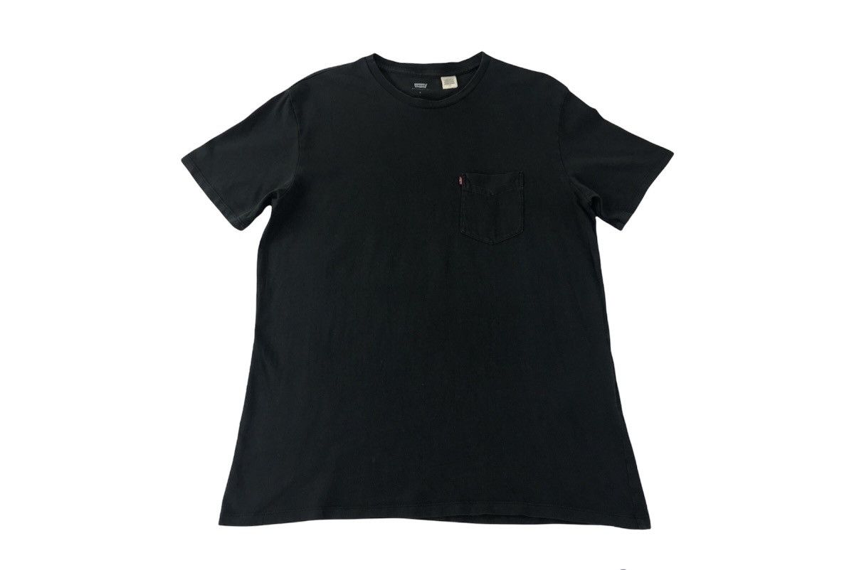 Levi's Vintage Levi’s Singgle Pocket Design Tee Size US M / EU 48-50 / 2 - 1 Thumbnail